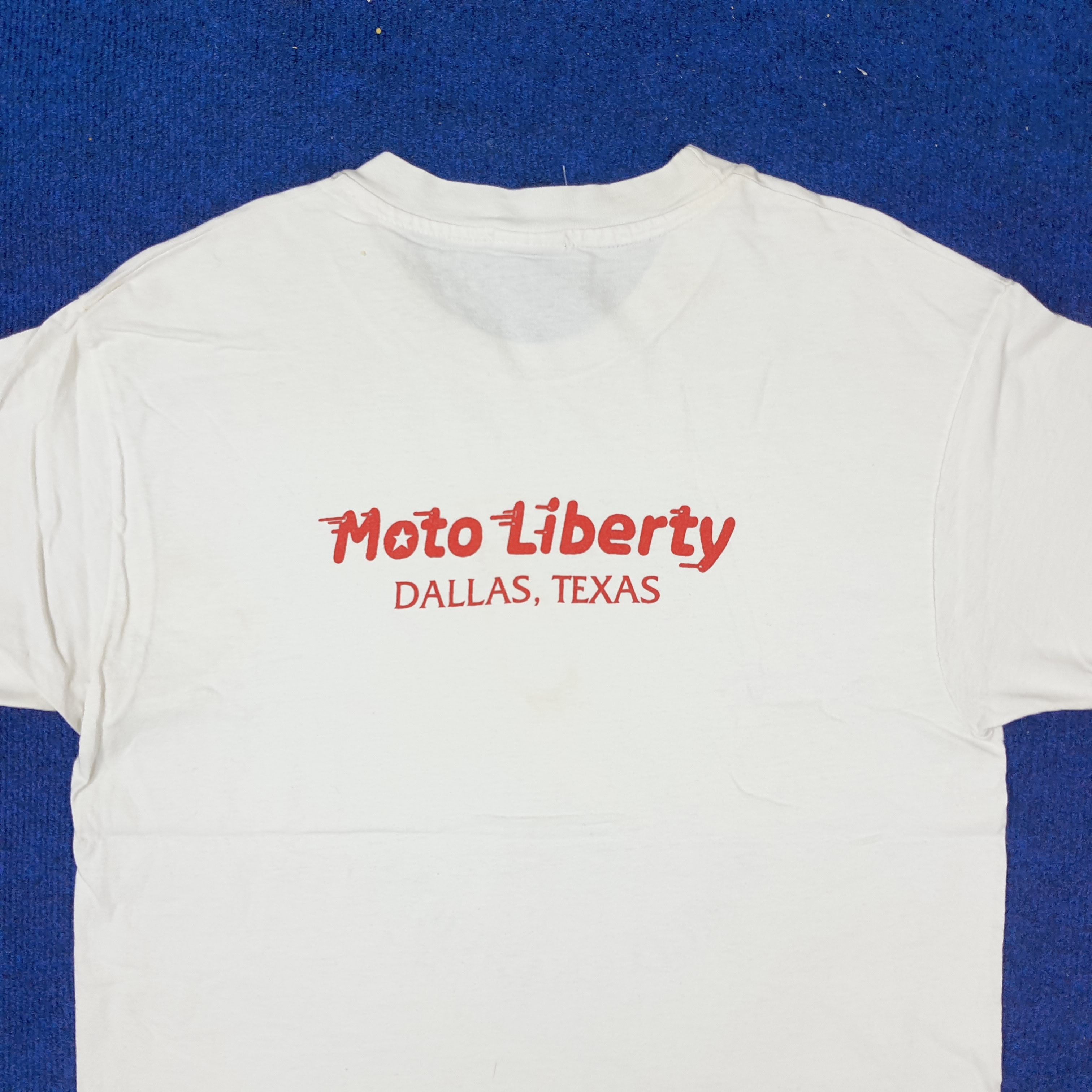 Vintage Vintage Ducati World Champion MotoGP Racing With Sign Tshirt Size US M / EU 48-50 / 2 - 4 Thumbnail
