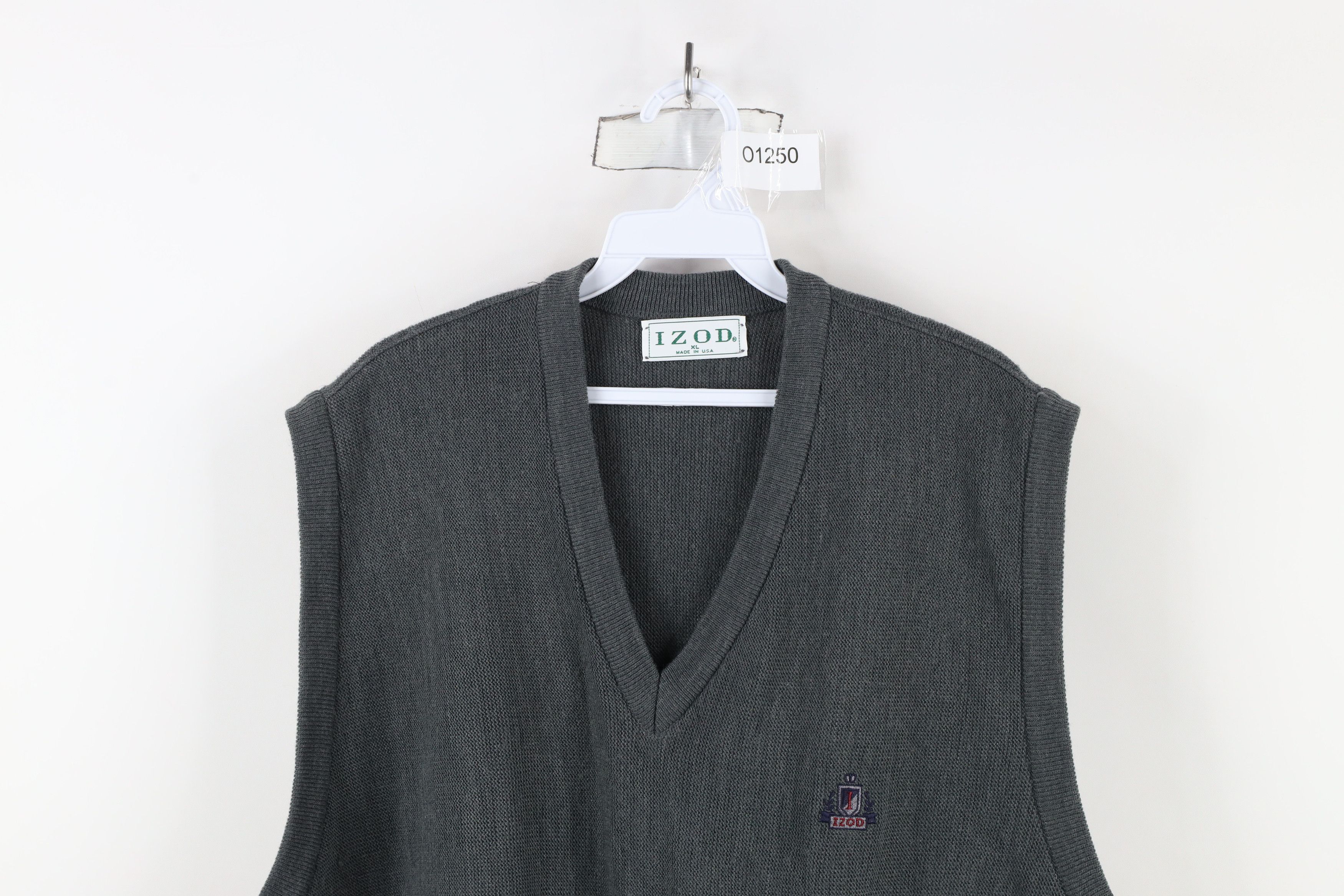 Izod × Vintage Vintage 90s Izod Knit V-Neck Sweater Vest Gray USA Acrylic Size US XL / EU 56 / 4 - 2 Thumbnail