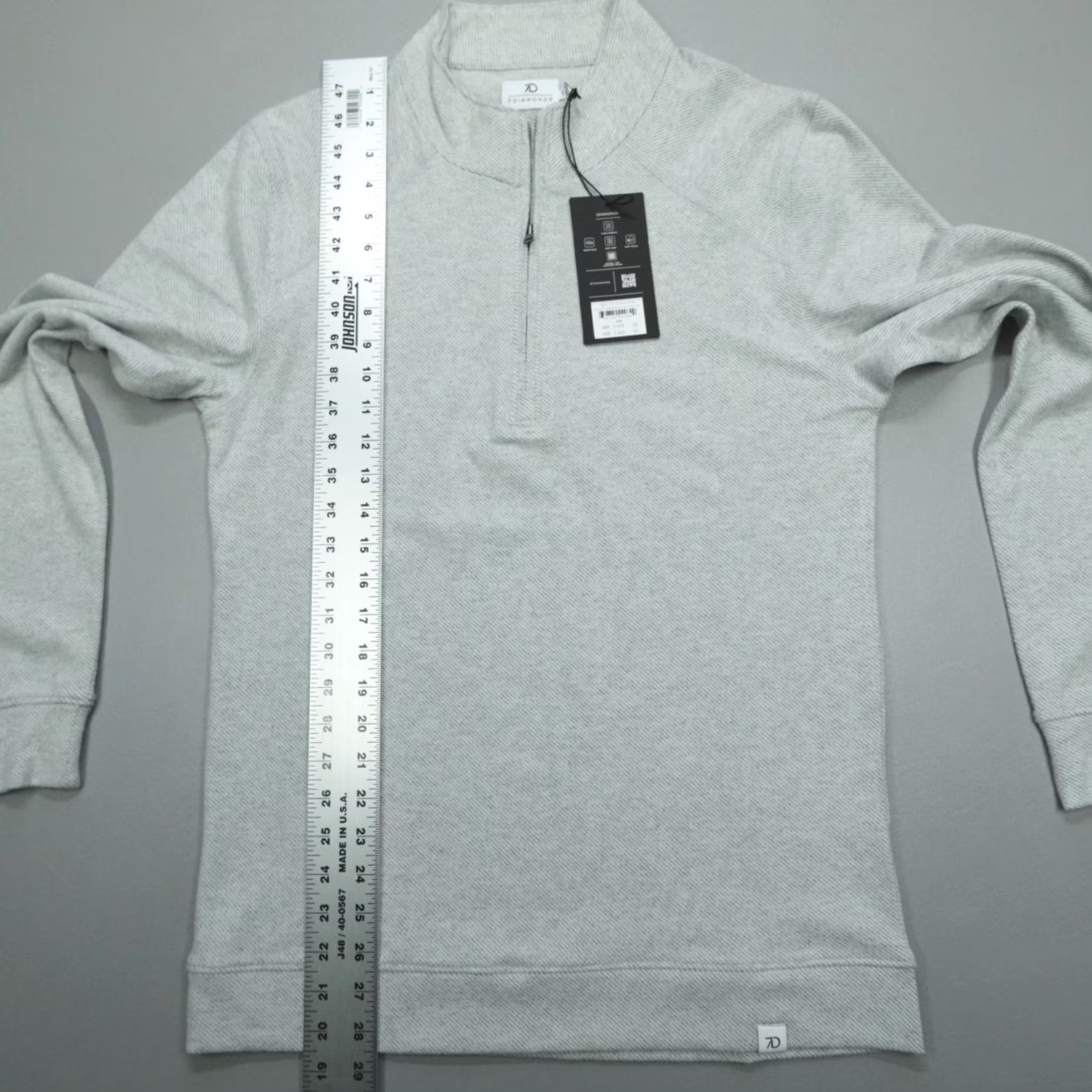 Vintage 7 Diamonds Generation 1/4 Zip Pullover Men Size S Gray Micro-Striped Mock Neck Zip Sweatshirt Casual Outdoor logo Embroidered Regular Knit Size US S / EU 44-46 / 1 - 6 Thumbnail