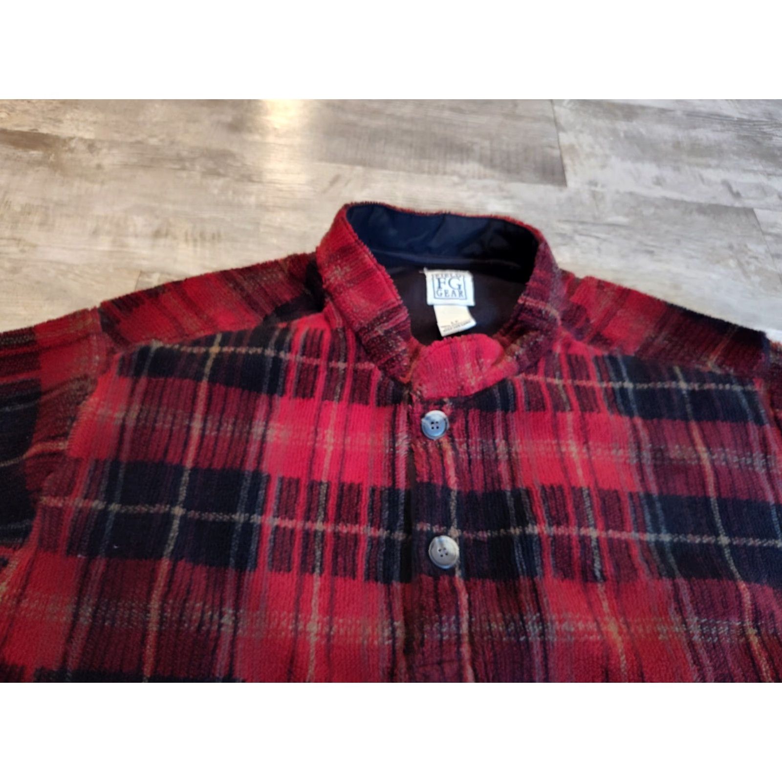 Vintage VINTAGE Field Gear Fleece Sweater Mens LT Buffalo Plaid USA Made 1990s Red & Black Button Cotton Knit Shirt Mens Size US L / EU 52-54 / 3 - 6 Thumbnail