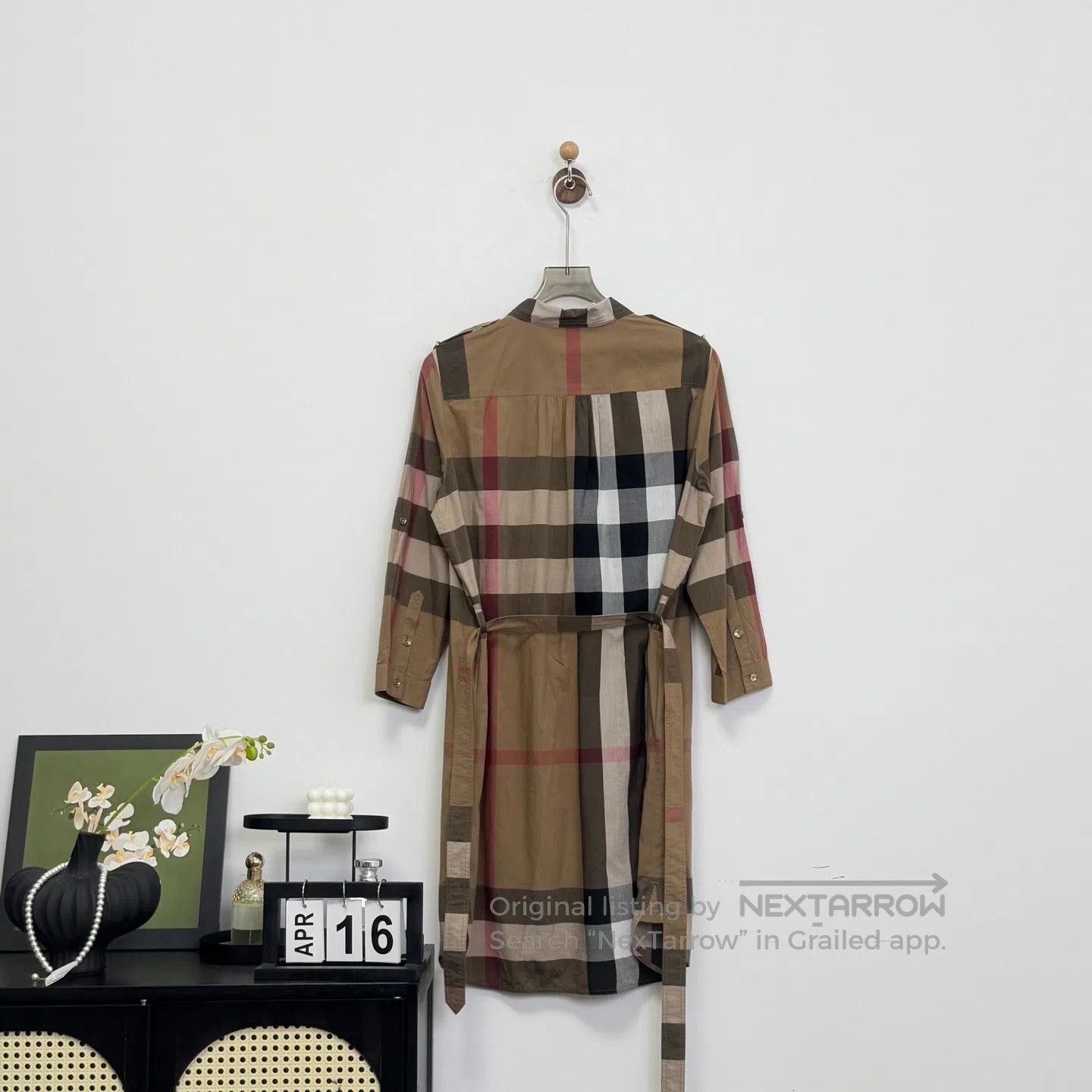 Burberry Burberry Khaki Plaid Shirt Dress| Size S / US 4 / IT 40 - 4 Thumbnail