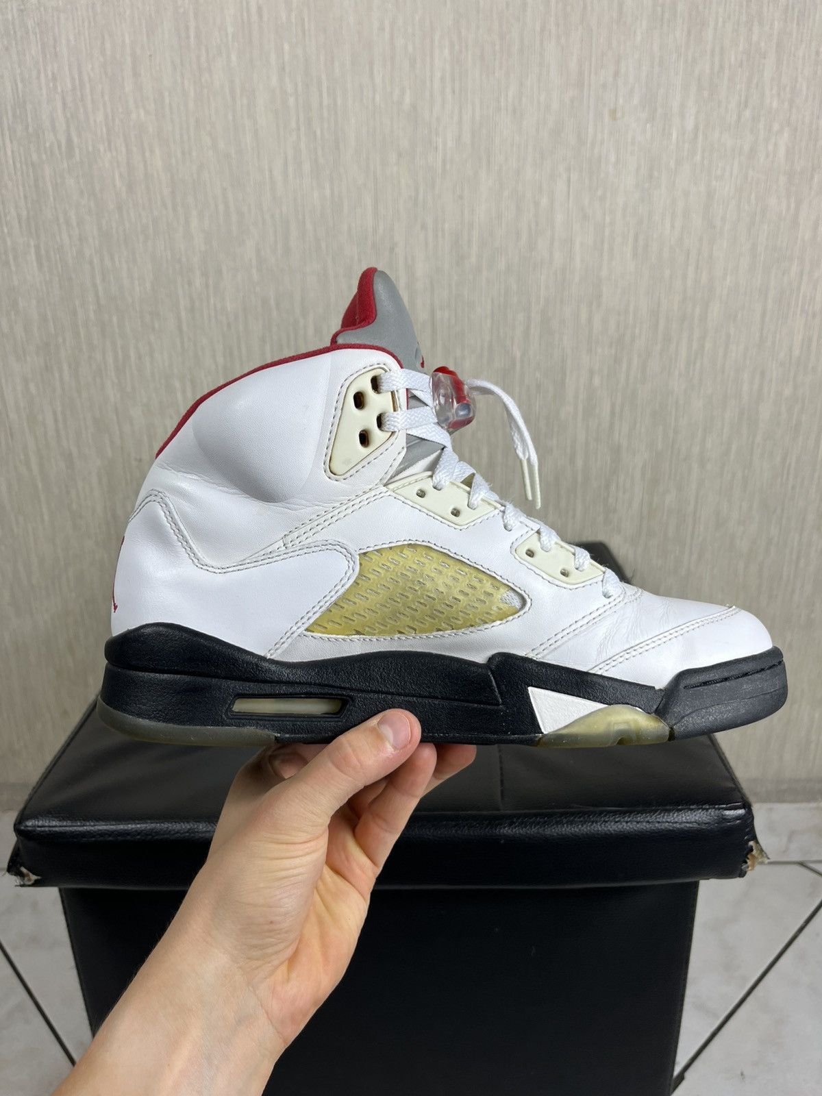 Jordan Brand × Nike × Vintage Vintage OG Nike air Jordan 5 V fire red sneakers 2012 retro Size US 7.5 / EU 40-41 - 19 Thumbnail