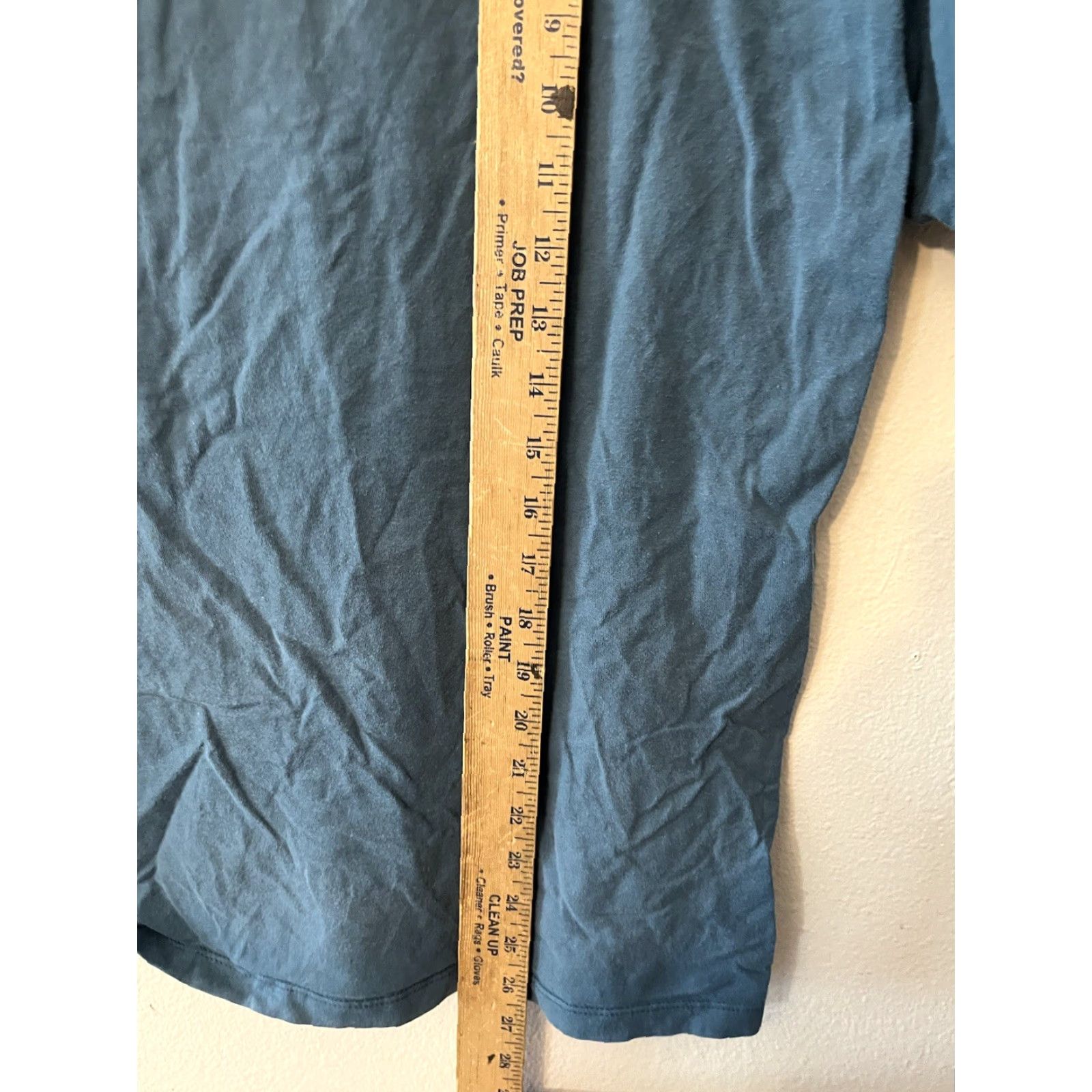Champion VINTAGE Champion T-Shirt Men M Blue Logo Crew Neck Short Sleeve 90s Mens Medium Cotton Embroidered Logo Shirt Size US M / EU 48-50 / 2 - 4 Thumbnail