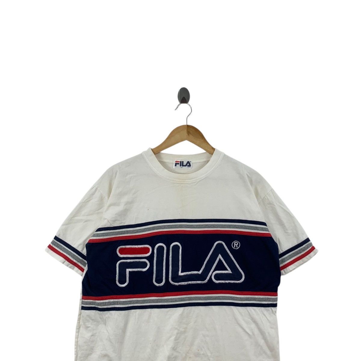 Fila Vintage FILA BIELLA ITALIA Embroidered Logo Baggy Tee Size L / US 10 / IT 46 - 2 Thumbnail