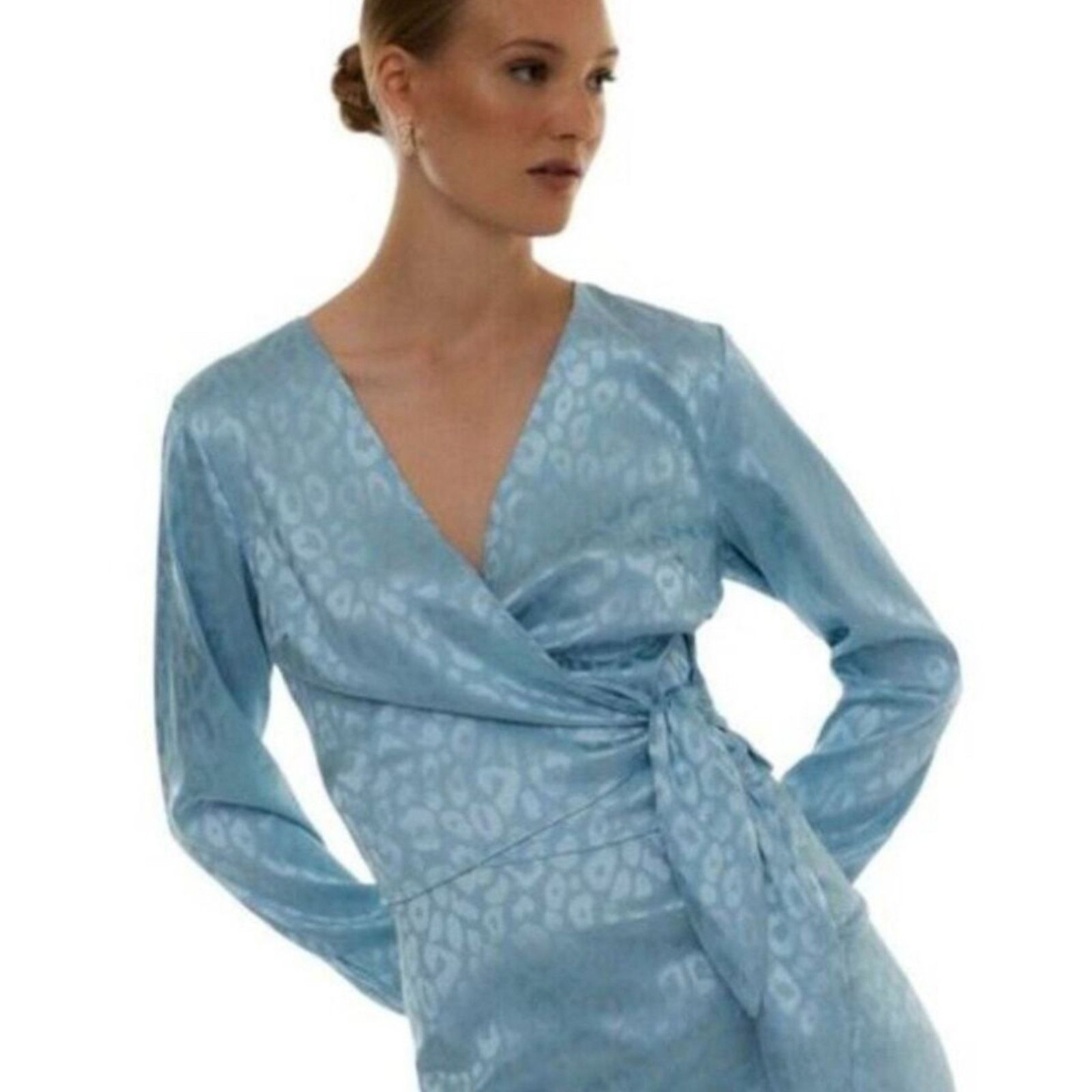 Other Vero Mada Something New Mia Satin Long Sleeve Wrap Top S NWT Size S / US 4 / IT 40 - 1 Thumbnail