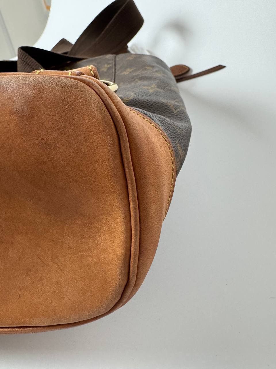 Louis Vuitton Louis Vuitton Montsouries Monogram Backpack Size ONE SIZE - 13 Thumbnail