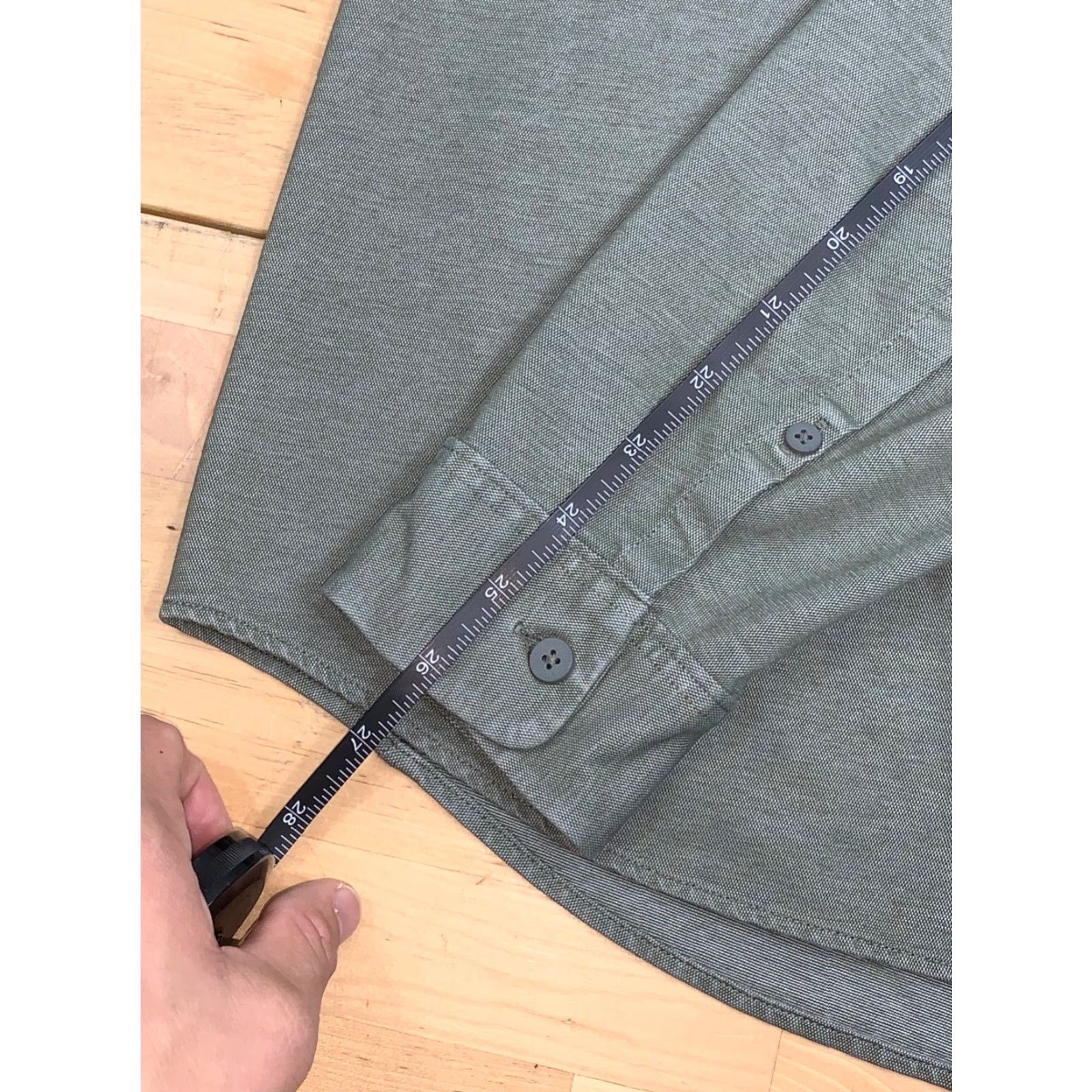 Lululemon Lululemon Men's Button-Up Long Sleeve M Green Casual Shirt Size US M / EU 48-50 / 2 - 7 Thumbnail