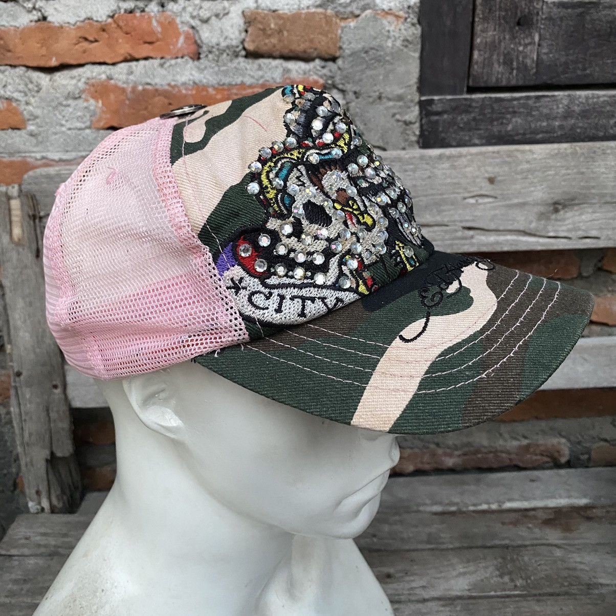 Christian Audigier ED HARDY NEW YORK TRUCKER CAP Size ONE SIZE - 4 Thumbnail