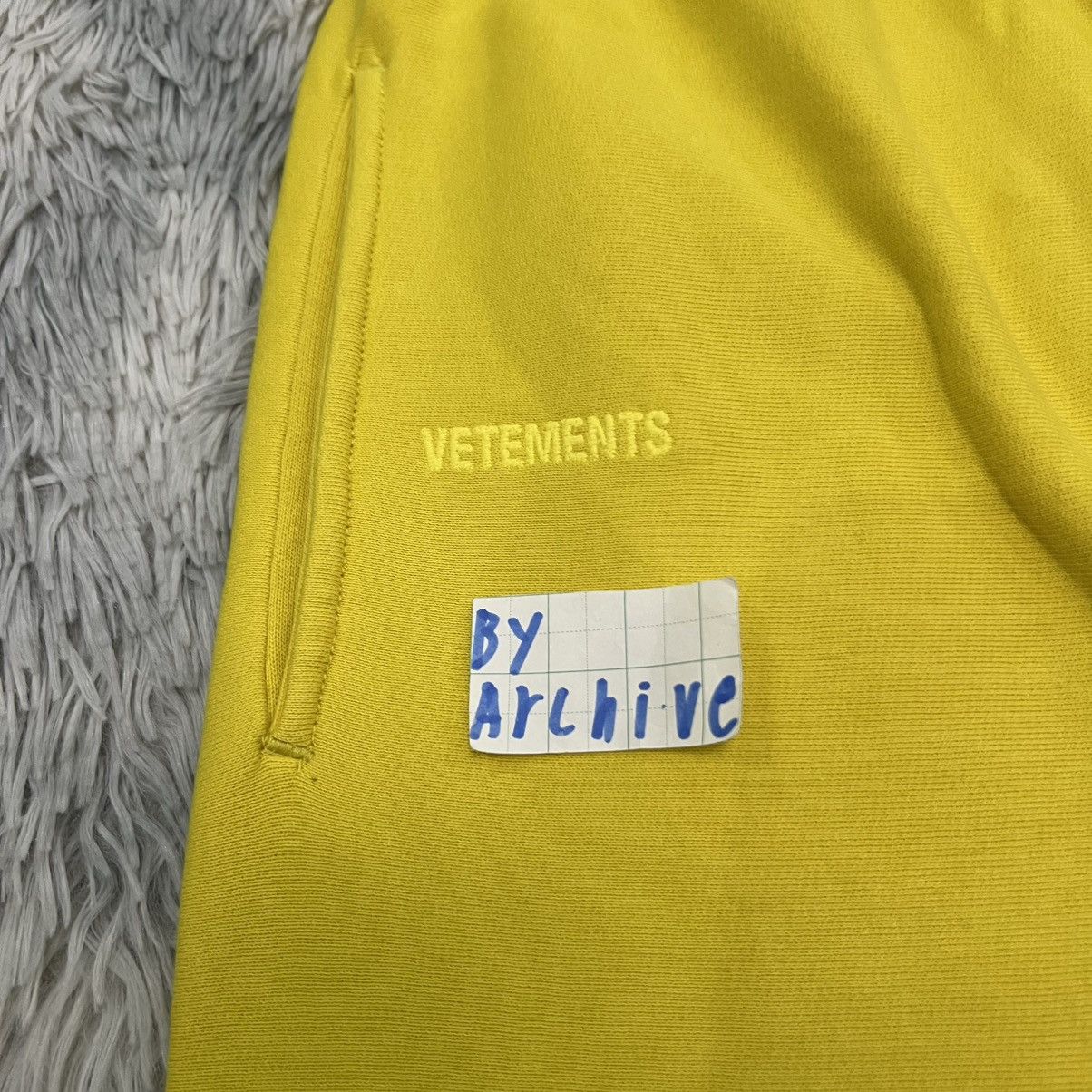 Vetements Vetements SS19 Gadsden Flag Print Sweatpants Size US 30 / EU 46 - 7 Thumbnail
