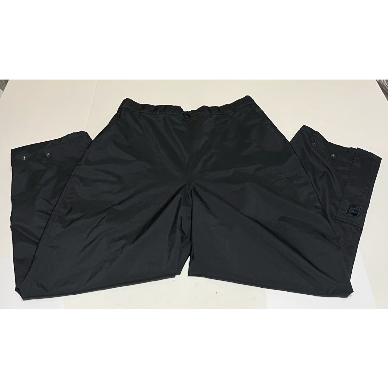 Footjoy FootJoy DryJoys Pants Womens XL Black Waterproof Rain Golf Performance Pants Womens Regular XL Black Golf Rain Pants Waterproof FootJoy Size 40" / US 18 - 2 Thumbnail