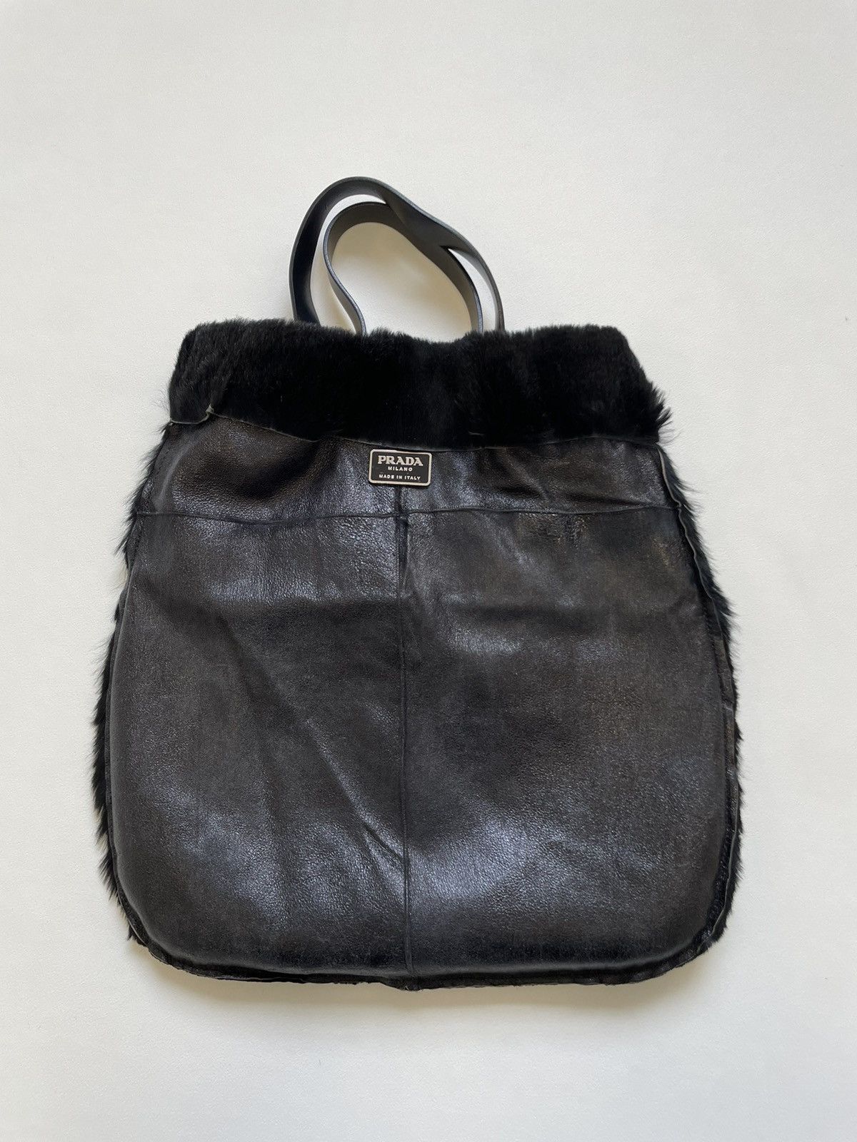 Prada A/W 2000 Black Sheep Fur Hand Bag Size ONE SIZE - 11 Thumbnail