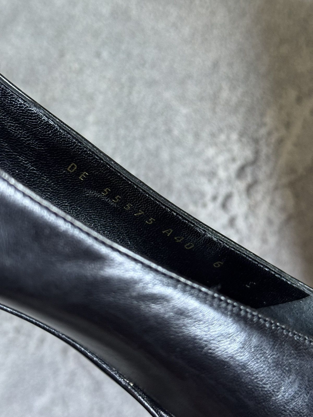 Salvatore Ferragamo Salvatore Ferragamo black leather short heels 👠 gold detail Size US 6 / IT 36 - 18 Thumbnail