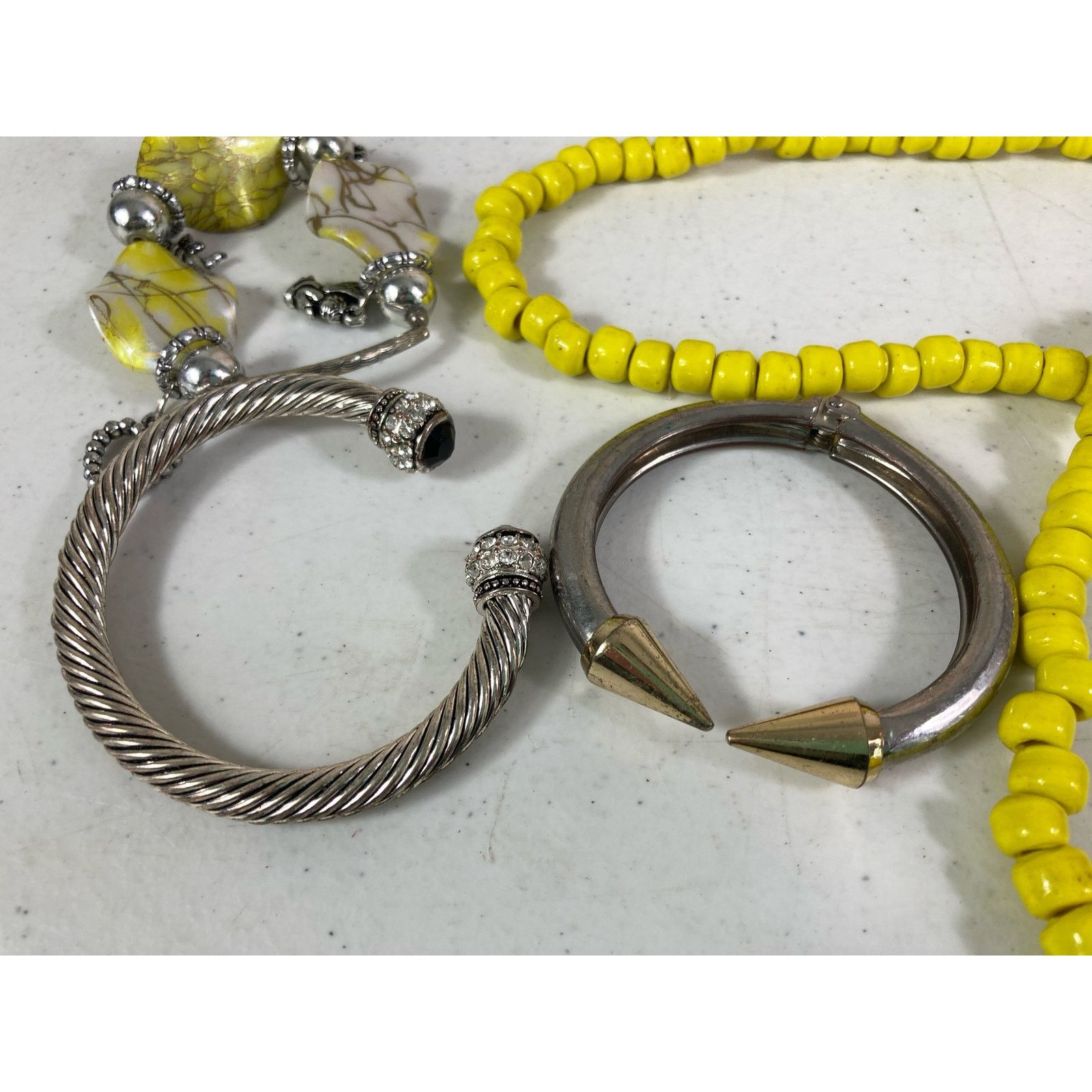 Other Yellow Charm Bracelet & Necklace Lot Stylish Set Vibrant Size ONE SIZE - 5 Thumbnail