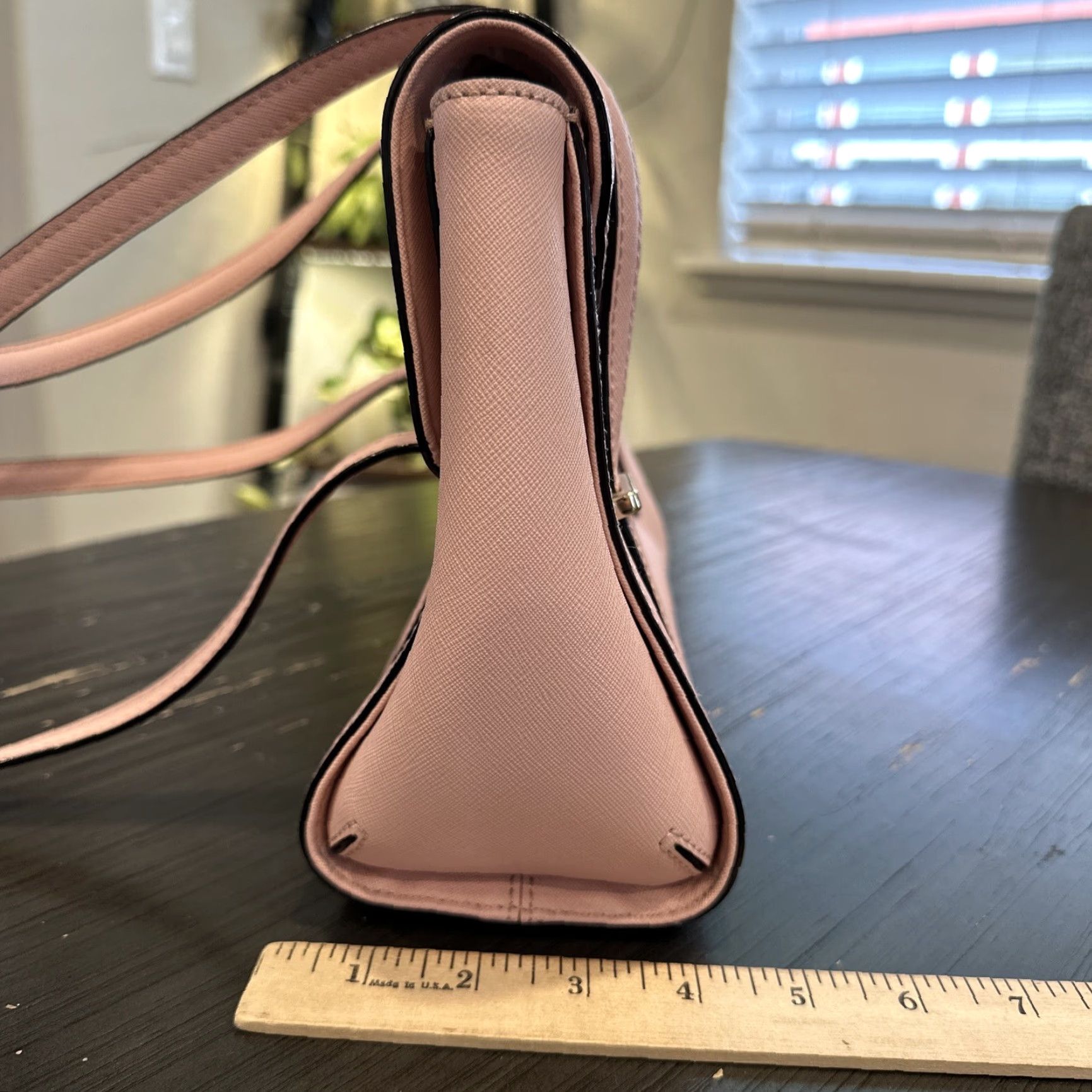 Vintage VINTAGE? Kate Spade New York Luciana Leather Shoulder Bag Pink Women’s Handbag Adult One Size Pink Leather Luciana Kate Spade Shoulder Bag Women Size ONE SIZE - 5 Thumbnail