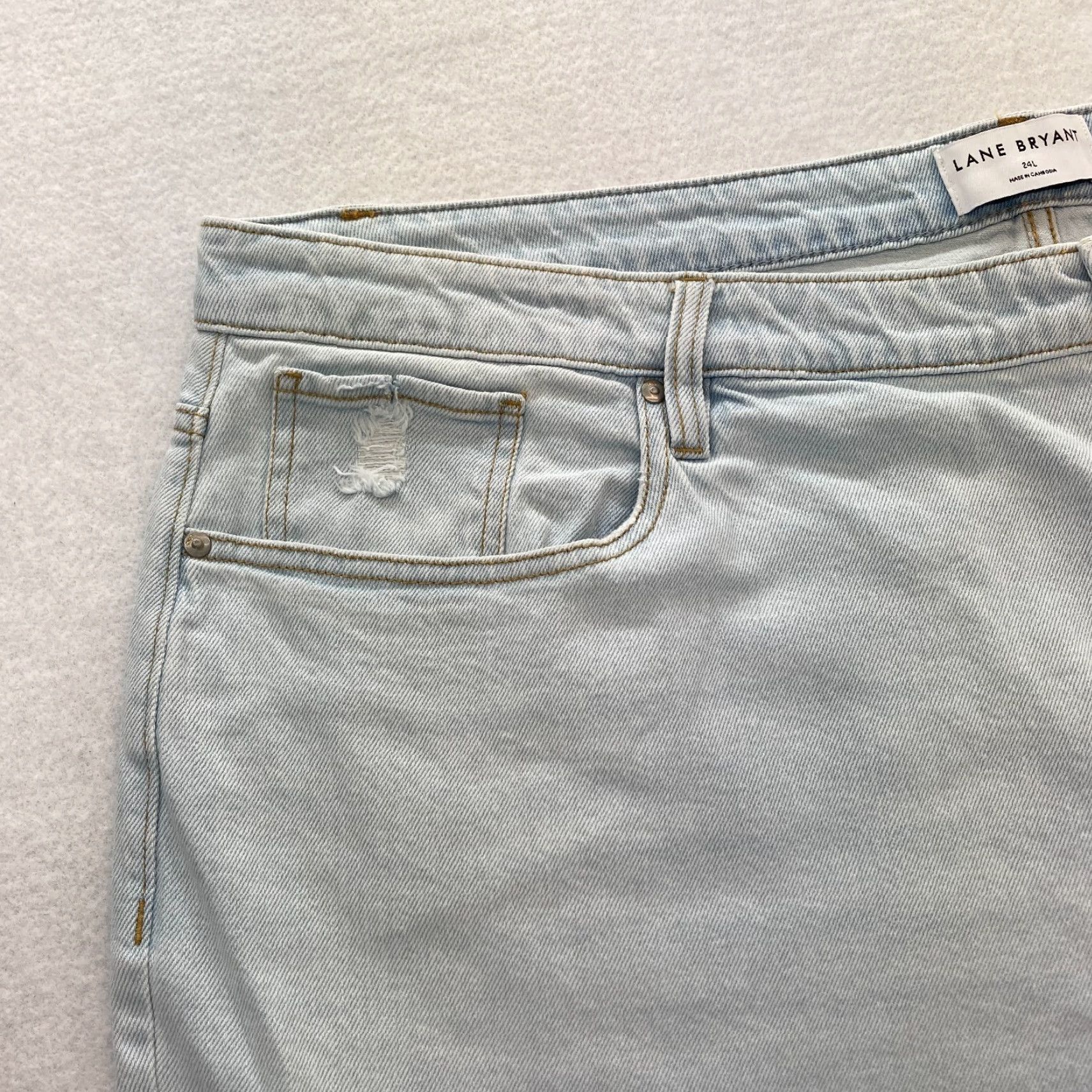 Vintage Lane Bryant Jeans Women’s Plus 24L Signature Fit Straight Ankle Light Blue Denim Size 24 Plus Jeans Denim Straight 5-Pocket Size 42" / US 20 - 4 Thumbnail