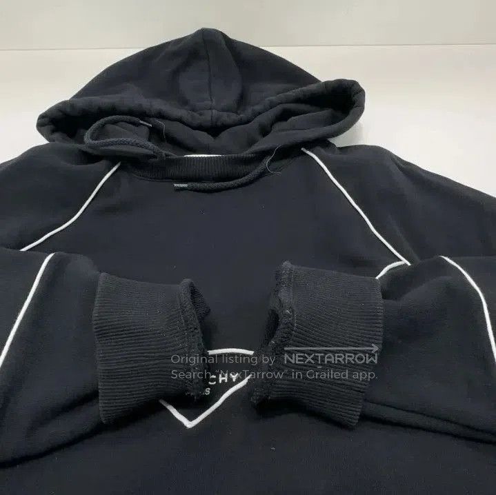 Givenchy Givenchy Line-Embellished Men's Pullover Hoodie. Size US M / EU 48-50 / 2 - 8 Thumbnail