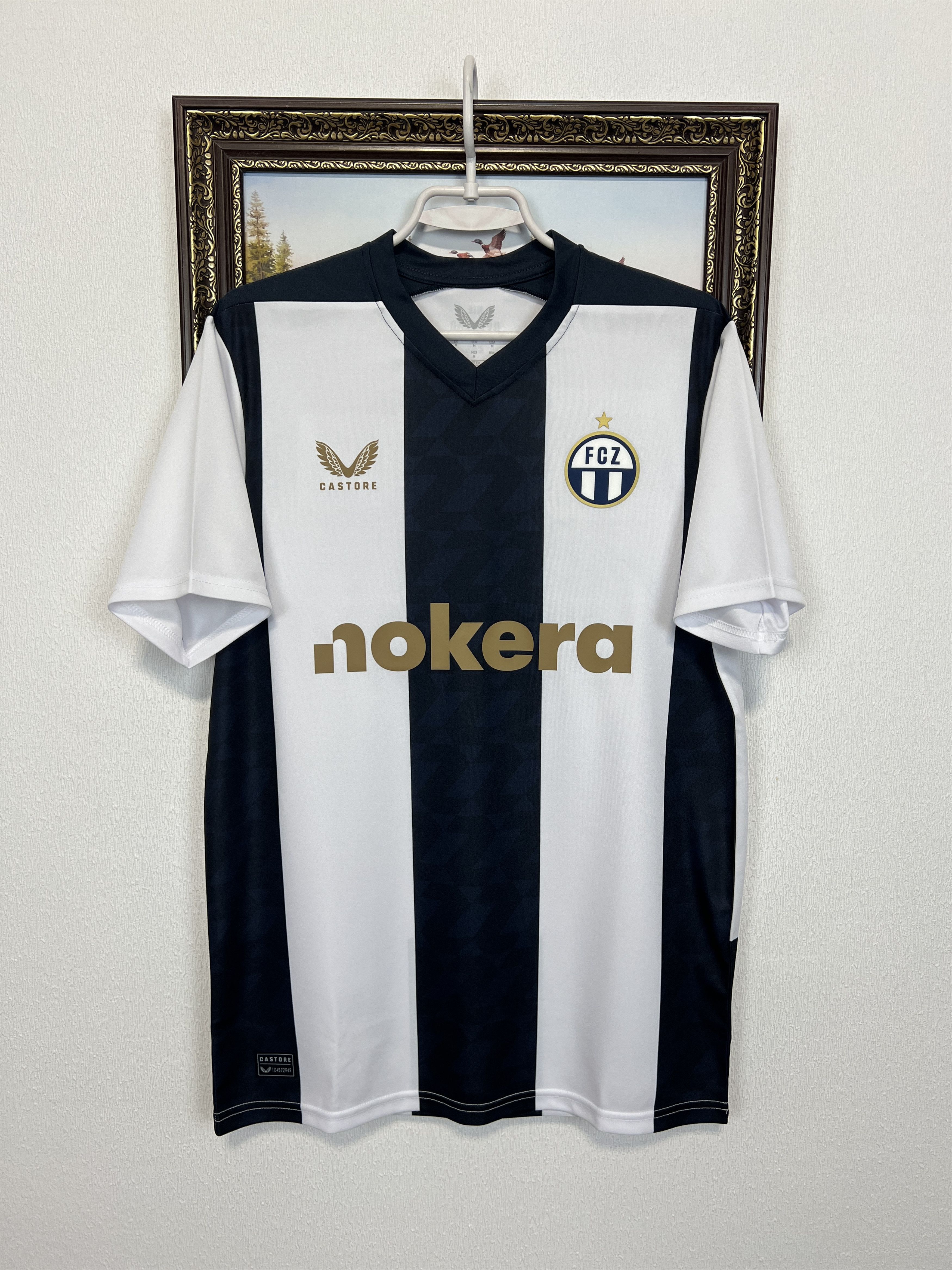 Nike Castore 2024 FC Zurich Football Shirt Soccer Jersey Trikot Size US M / EU 48-50 / 2 - 1 Thumbnail