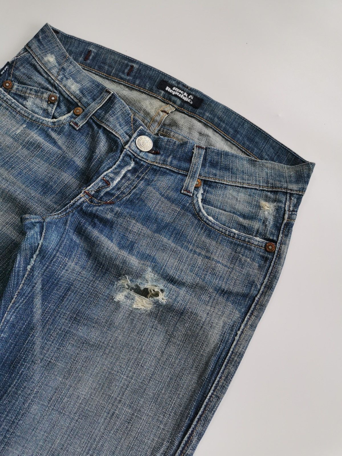 Rock & Republic Rock Republic Jagger Bootcut Distressed Jeans Size 29" - 5 Thumbnail