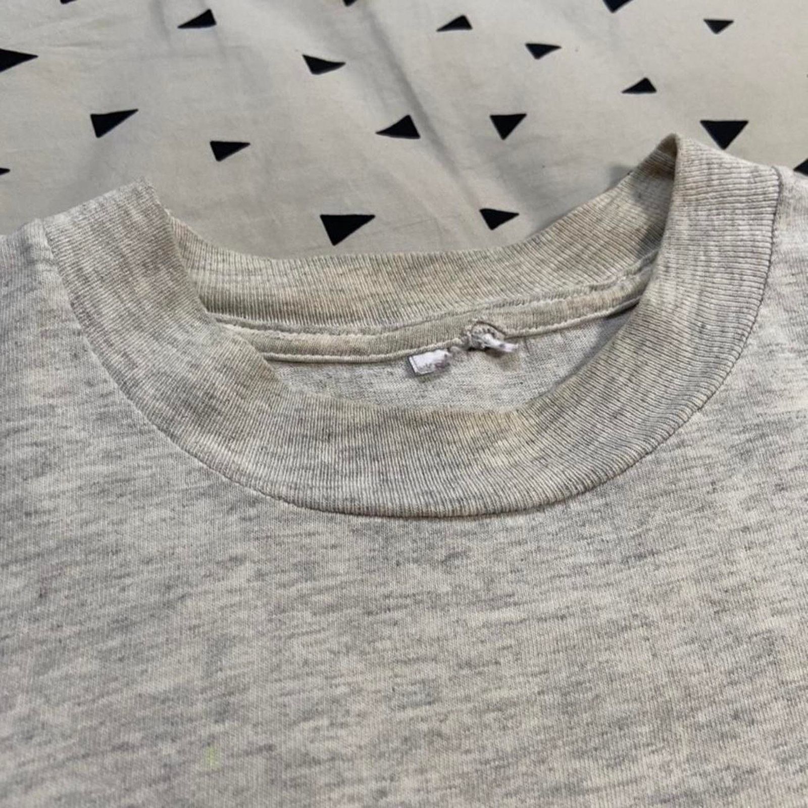 Fruit Of The Loom 90s 1994 looney tunes tee shirt grey small Size US S / EU 44-46 / 1 - 2 Thumbnail