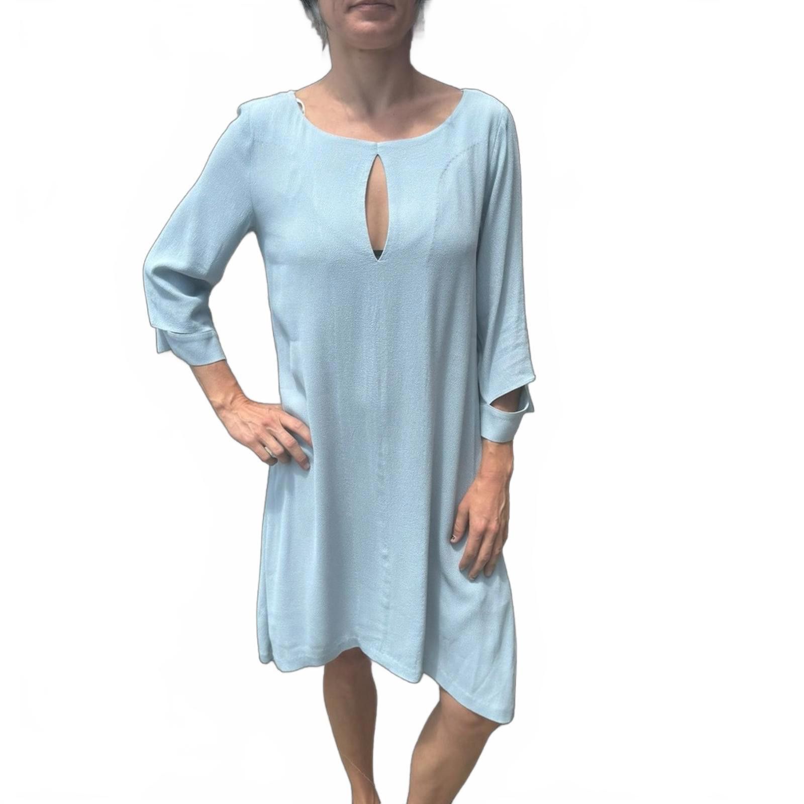 Designer Dorothy Schumacher Baby Blue Crepe Dress Sz M Size XS / US 0-2 / IT 36-38 - 2 Thumbnail