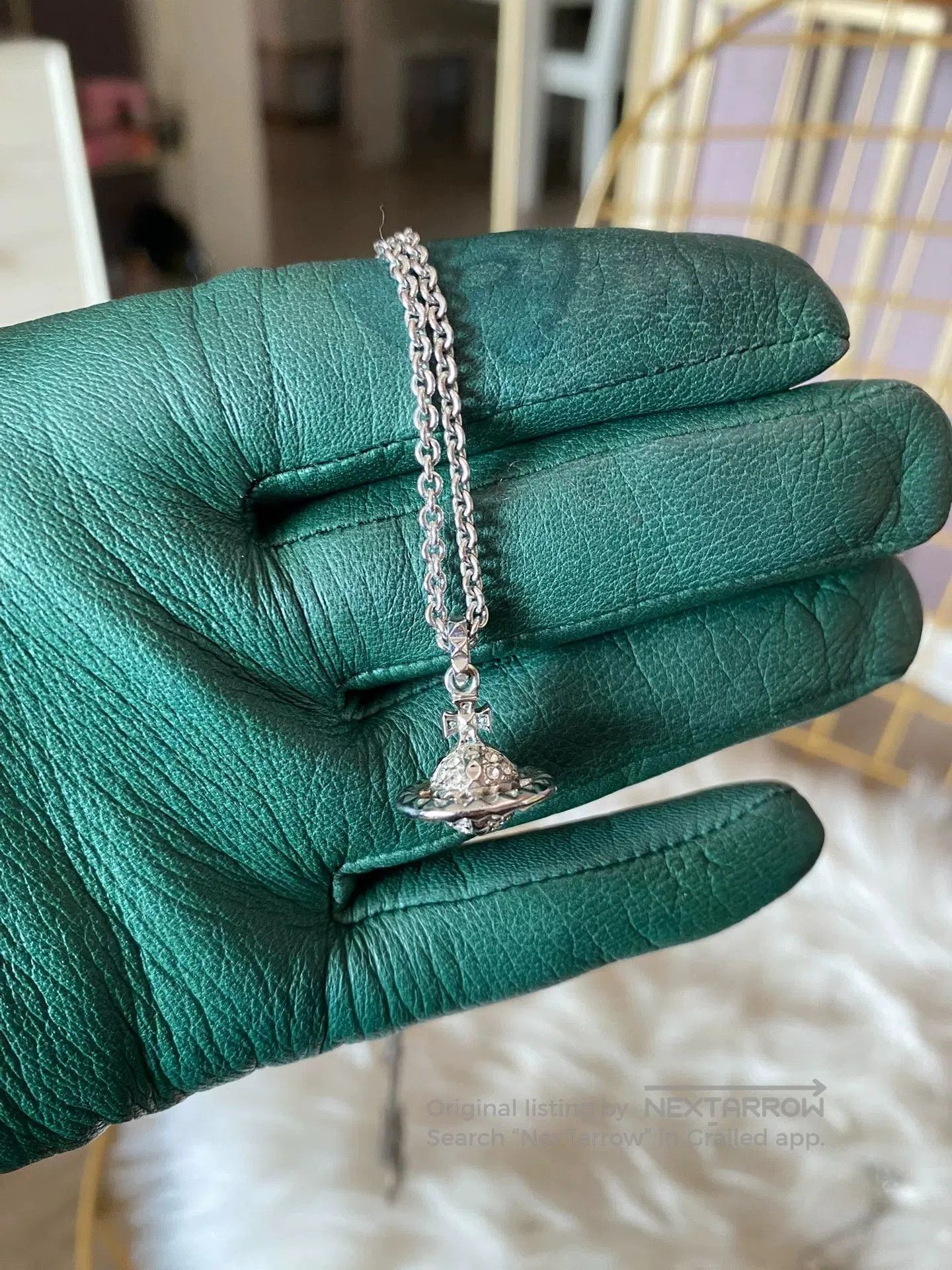 Vivienne Westwood Vivienne Westwood Small Silver Orb Necklace. Size ONE SIZE - 1 Thumbnail