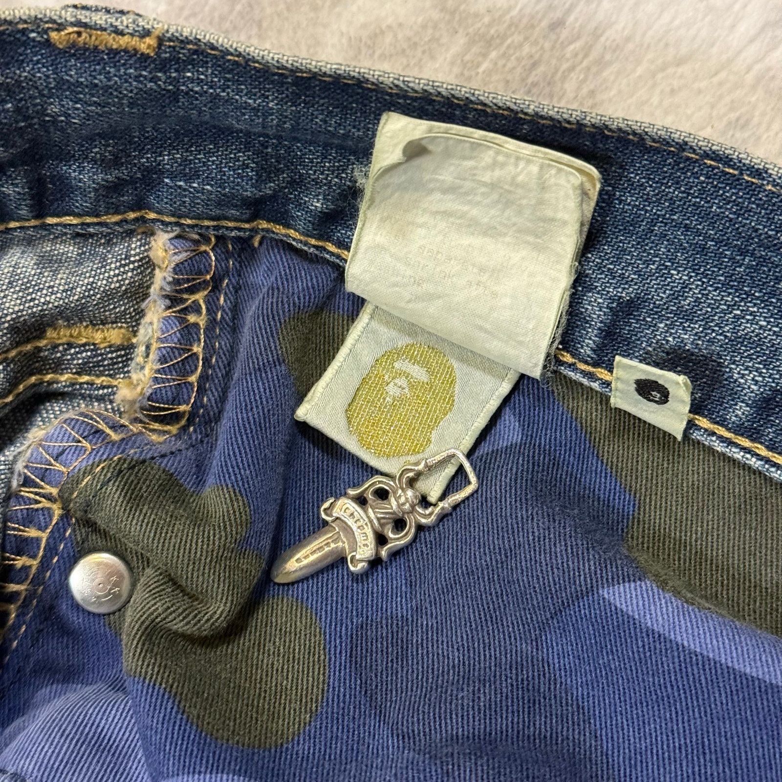 Bape × Nigo Authentic Bape 2000’s Sleeping Baby Milo Jeans 30 Size US 30 / EU 46 - 6 Thumbnail
