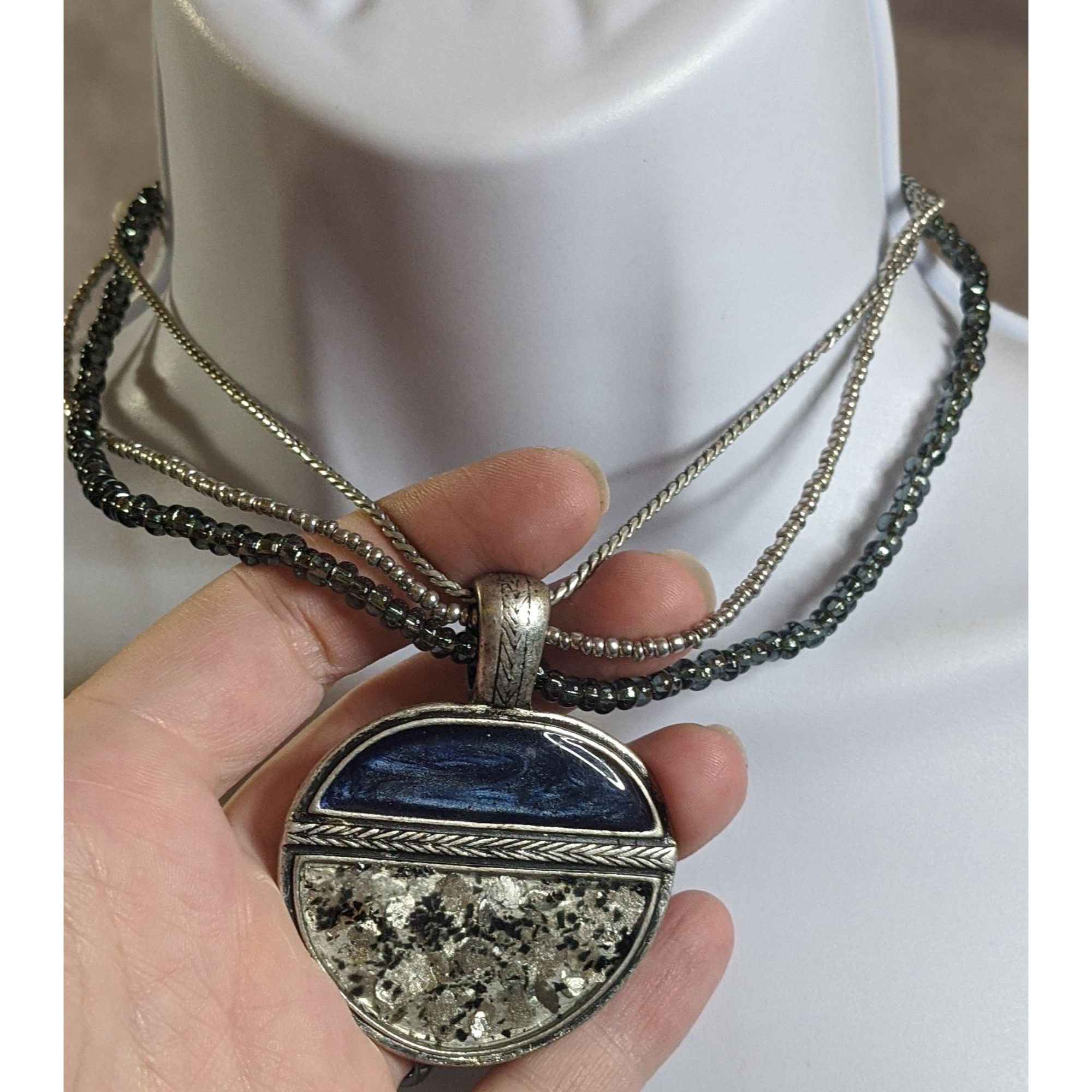 Laura Ashley Laura Ashley Abstract Blue And Silver Tone Multi-Strand Neck Size ONE SIZE - 6 Thumbnail