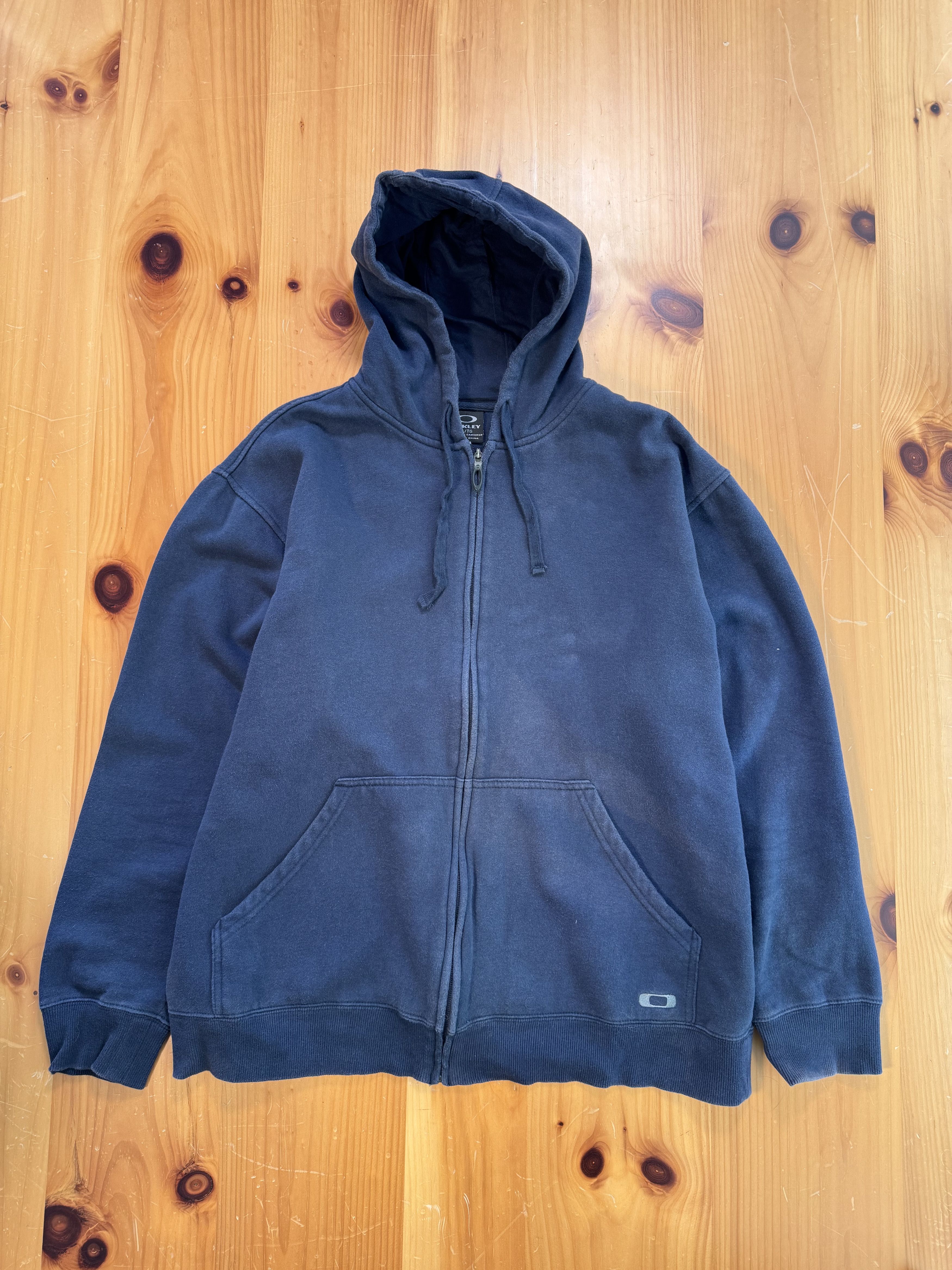 Oakley Oakley Vintage Embroidery Hoodie Zip Up Size US XL / EU 56 / 4 - 1 Thumbnail