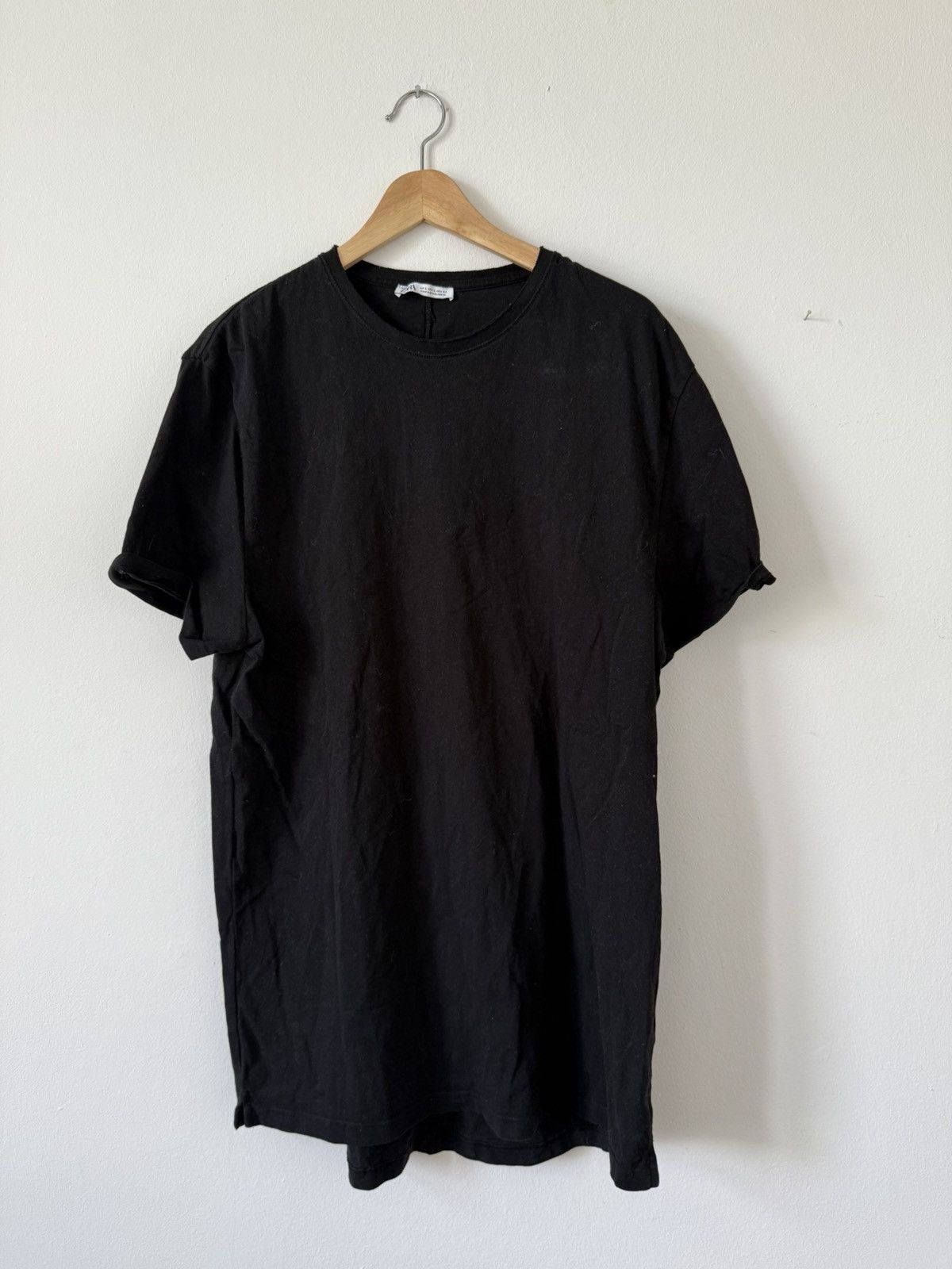 Zara Long Zara T-shirt Black Size US L / EU 52-54 / 3 - 1 Thumbnail