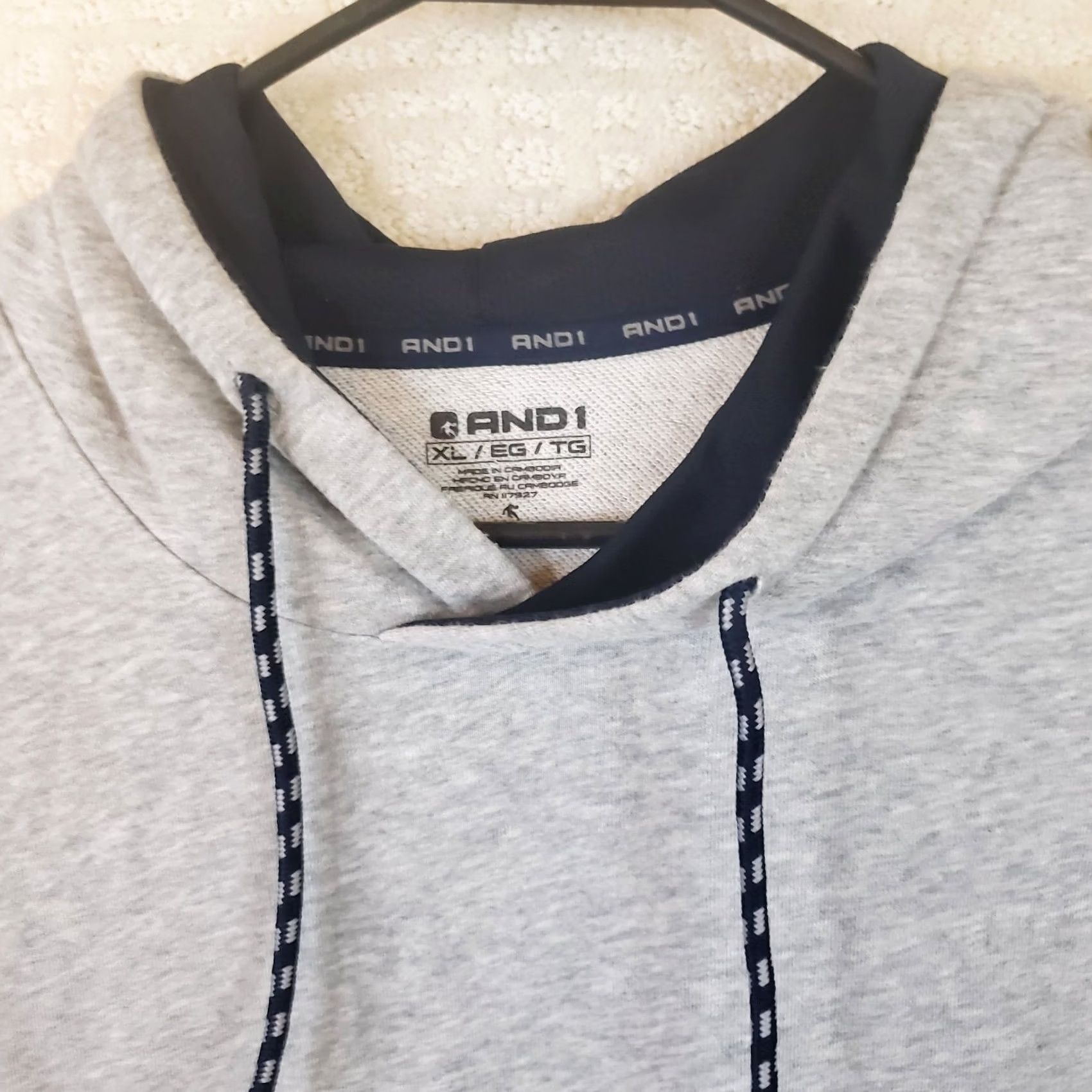 Vintage AND1 Legendary Sleeveless Hoodie Mens XL Gray Pullover with Side Zipper Size US XL / EU 56 / 4 - 7 Thumbnail