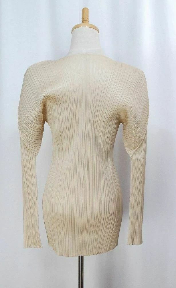 Issey Miyake issey miyake size:4 Milky white fly-sleeved coat 2506-Next Size XXS / US 00 / IT 34 - 3 Thumbnail