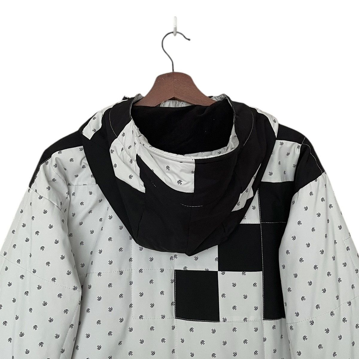 Vintage Vintage Air To Ground A Seven Descente Ski Jacket 2000s Size US L / EU 52-54 / 3 - 4 Thumbnail