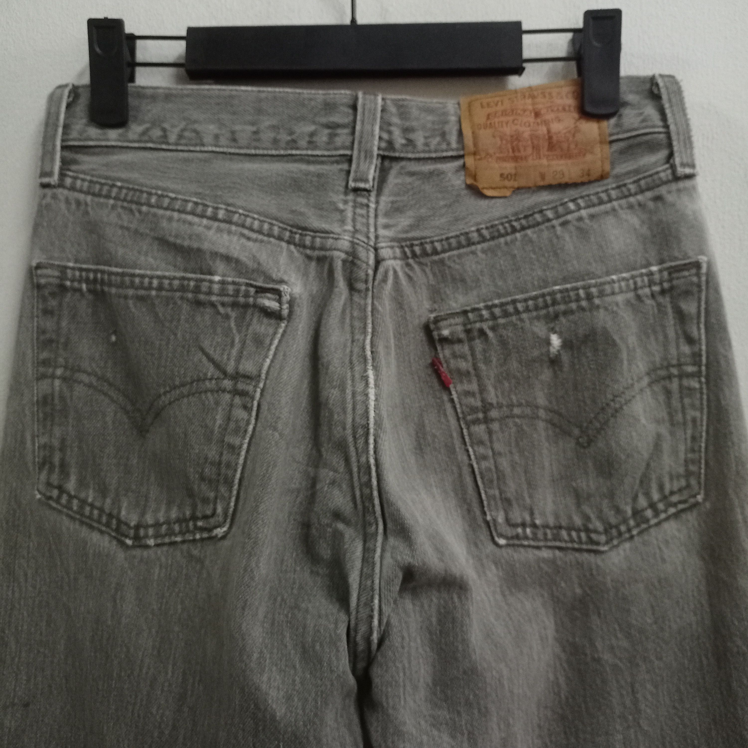 Levi's Vintage 90s Levis 501 Black Distressed Loose Jeans 27x33 Size US 27 - 8 Thumbnail