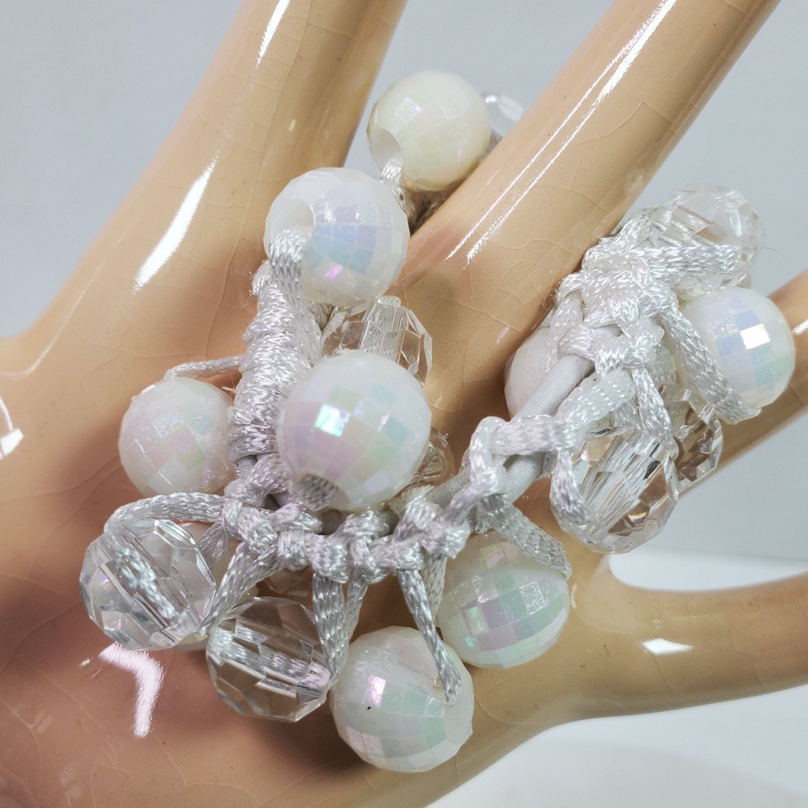 The Unbranded Brand Casual Career Stretchy Bracelet White Beaded NOS Size ONE SIZE - 1 Thumbnail