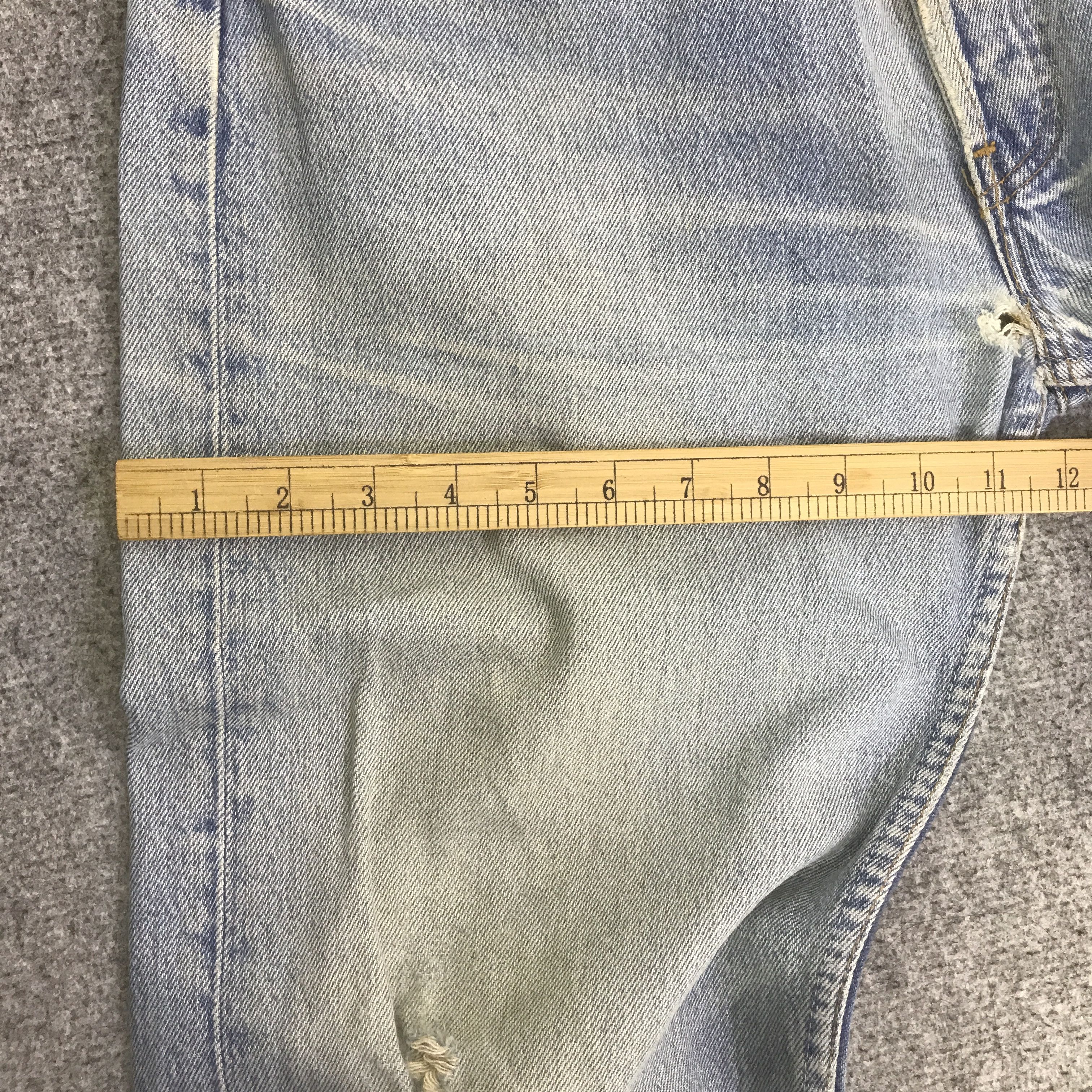 Levi's Vintage Clothing LEVI'S 501 DISTRESSED DENIM JEAN PANTS K129B9 Size US 32 / EU 48 - 9 Thumbnail