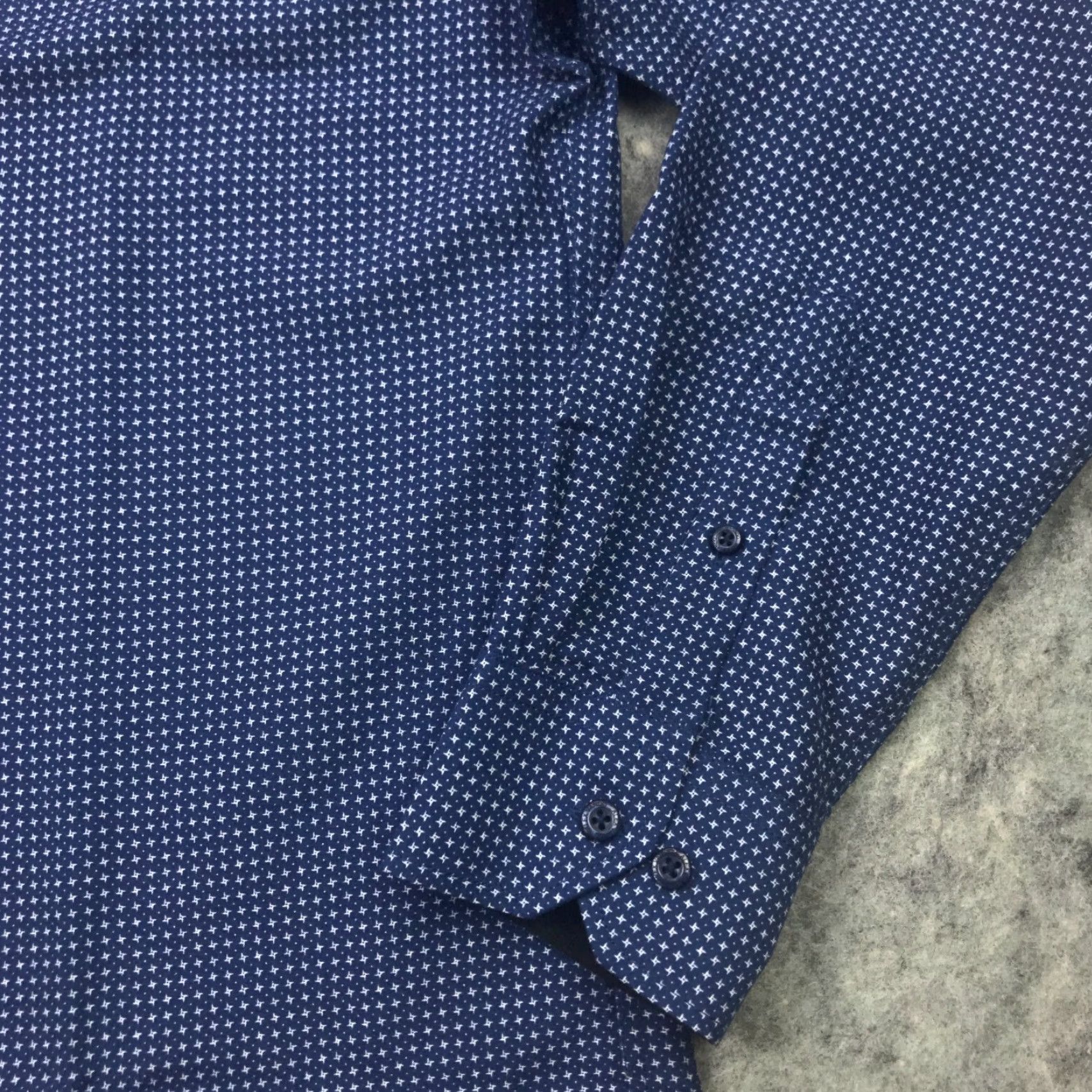 Vintage Alex Vando Mens Shirt Blue Button-Down Long Sleeve Microfiber Size US M / EU 48-50 / 2 - 2 Thumbnail