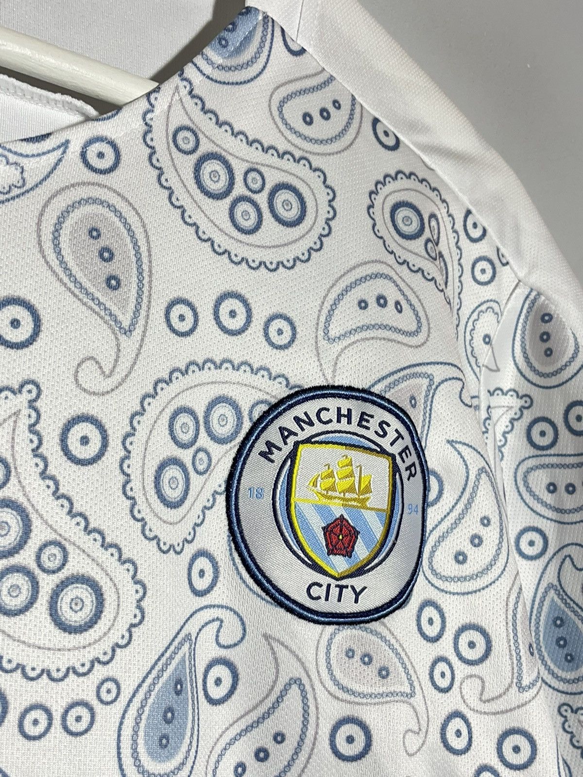 Puma #7 Sterling Manchester City 2020/21 Puma Y2k Hype Jersey Size US M / EU 48-50 / 2 - 7 Thumbnail