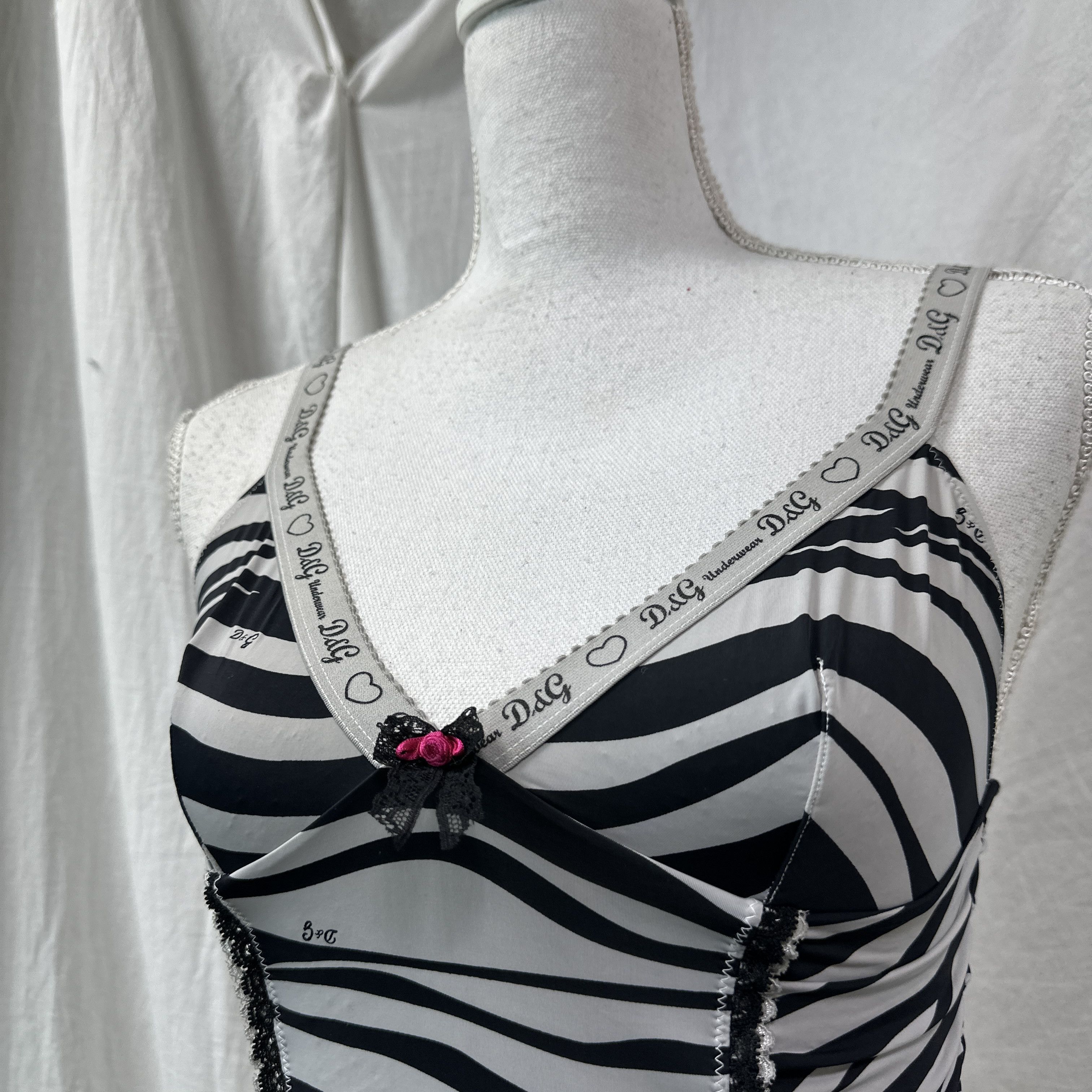 Dolce & Gabbana Vintage Avant Garde Old Money Dolce&Gabbana Zebra Top Y2K Size S / US 4 / IT 40 - 7 Thumbnail