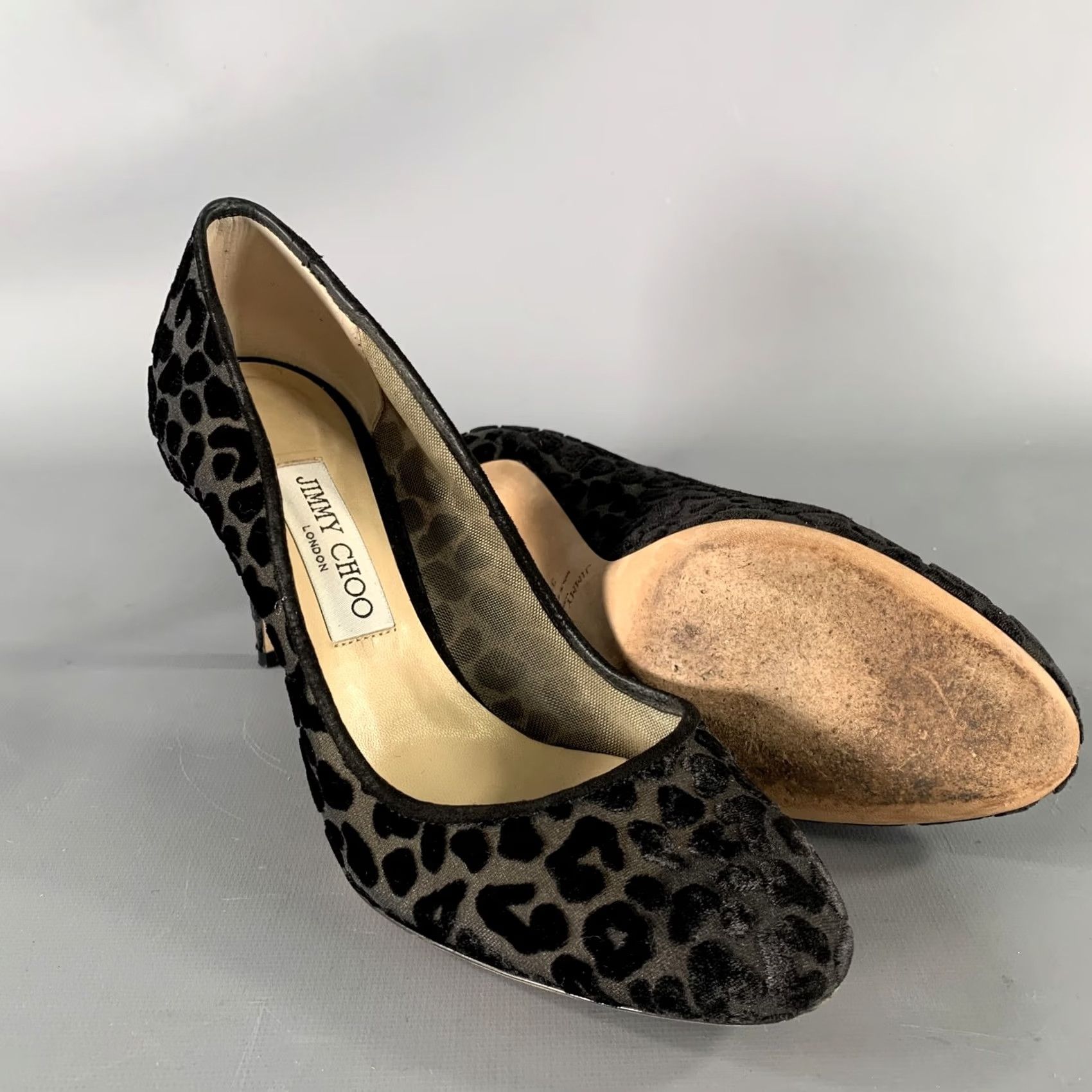 Jimmy Choo JIMMY CHOO Pumps Size 9 Black Devore Leopard Round Toe Size US 9 / IT 39 - 5 Thumbnail