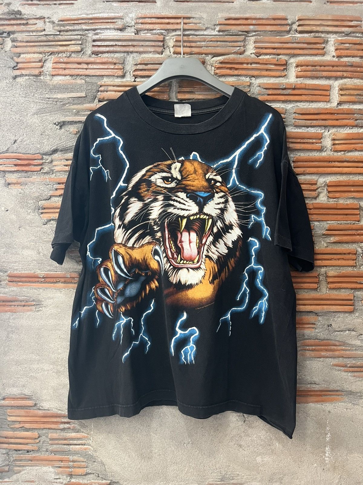 Vintage Vintage AMERICAN THUNDER TIGER 90’s Sunrise Sportswear Size US XL / EU 56 / 4 - 1 Thumbnail