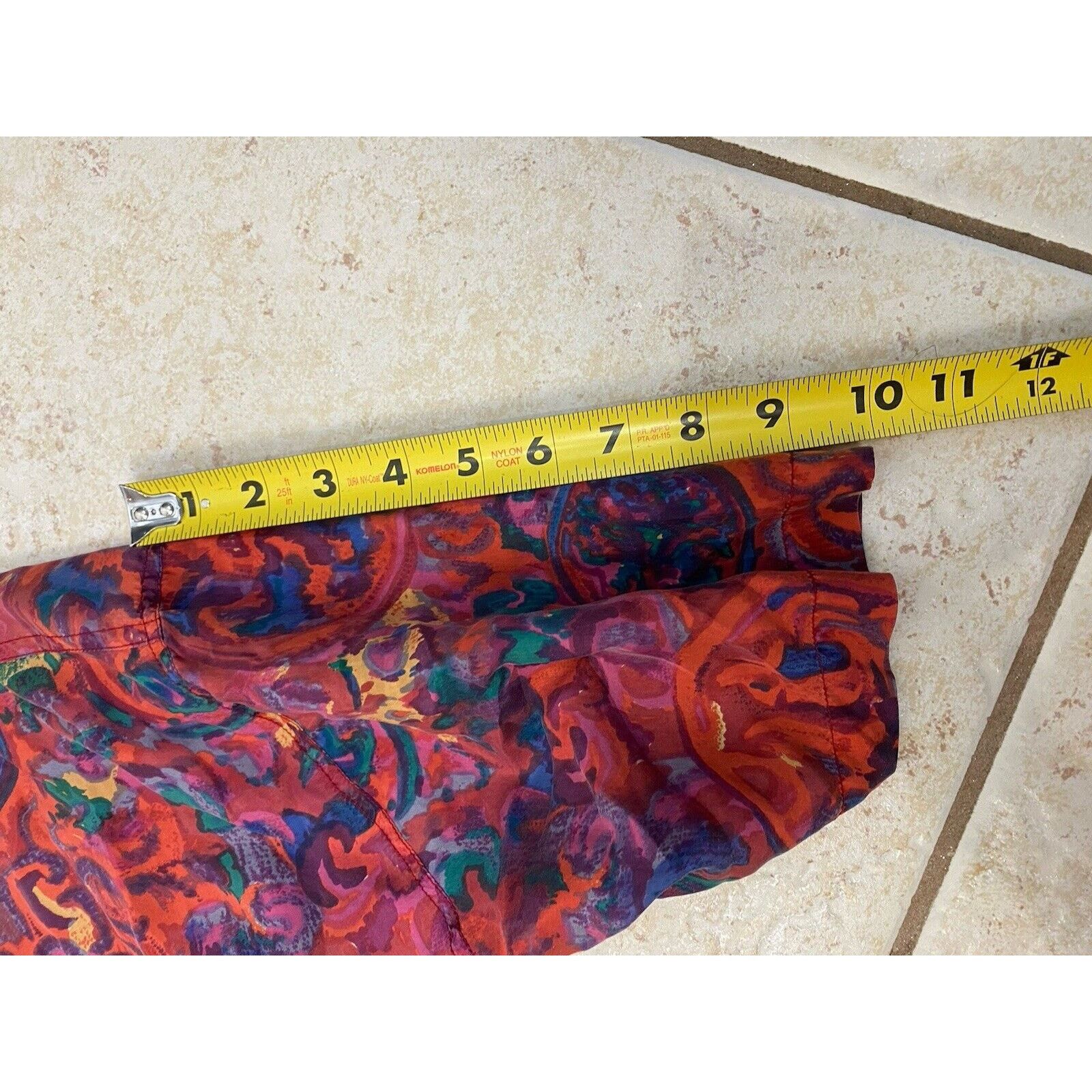 Other NWT Defy 100% Silk Abstract Short Sleeve Multicolor Shirt S Size US S / EU 44-46 / 1 - 7 Thumbnail