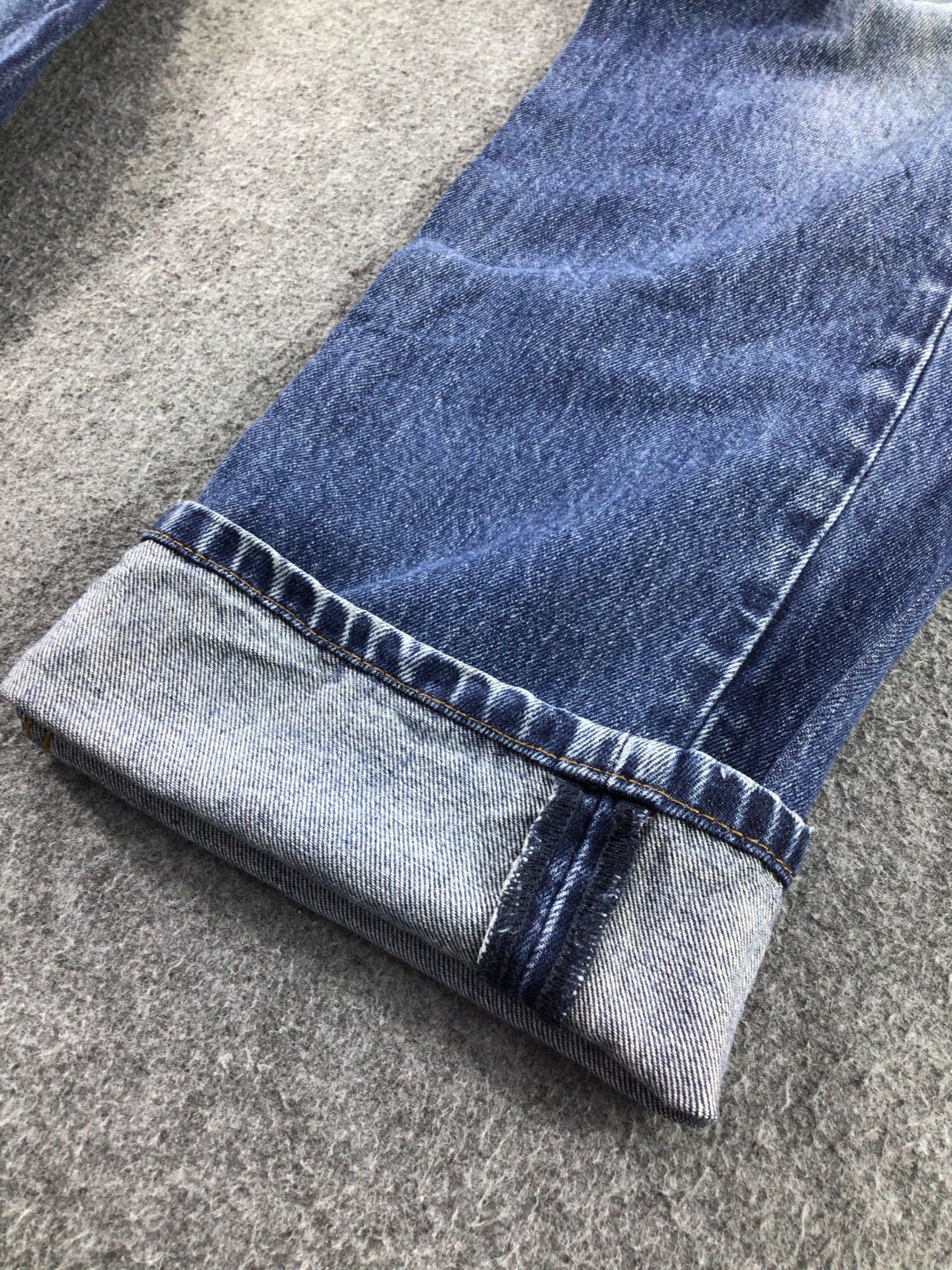 Levi's Vintage Levis 505 Jeans-JM244 Size US 35 - 7 Thumbnail