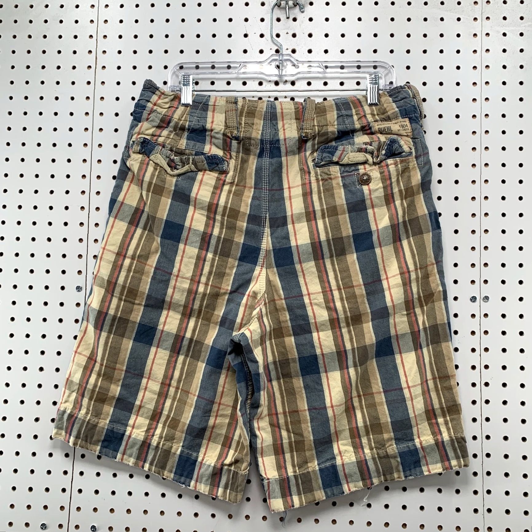 Vintage Ruehl No 925 Cargo Shorts Mens 33 Beige Plaid Drawstring 34x11 Cotton Cargo Pockets Casual mens Size US 33 - 2 Thumbnail