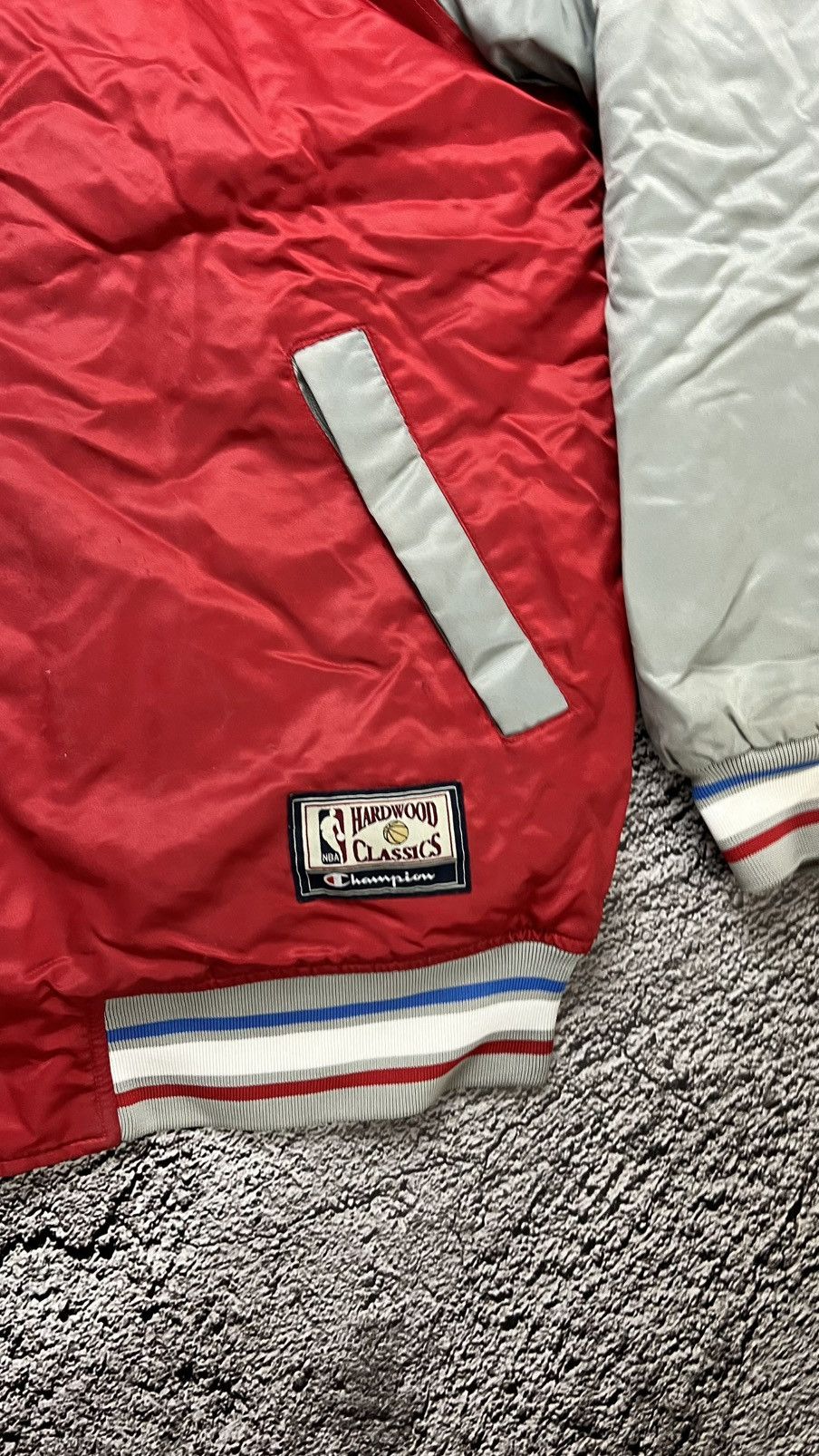 Champion Early 00’s Philadelphia 76ers sixers champion bomber jacket Size US L / EU 52-54 / 3 - 4 Thumbnail