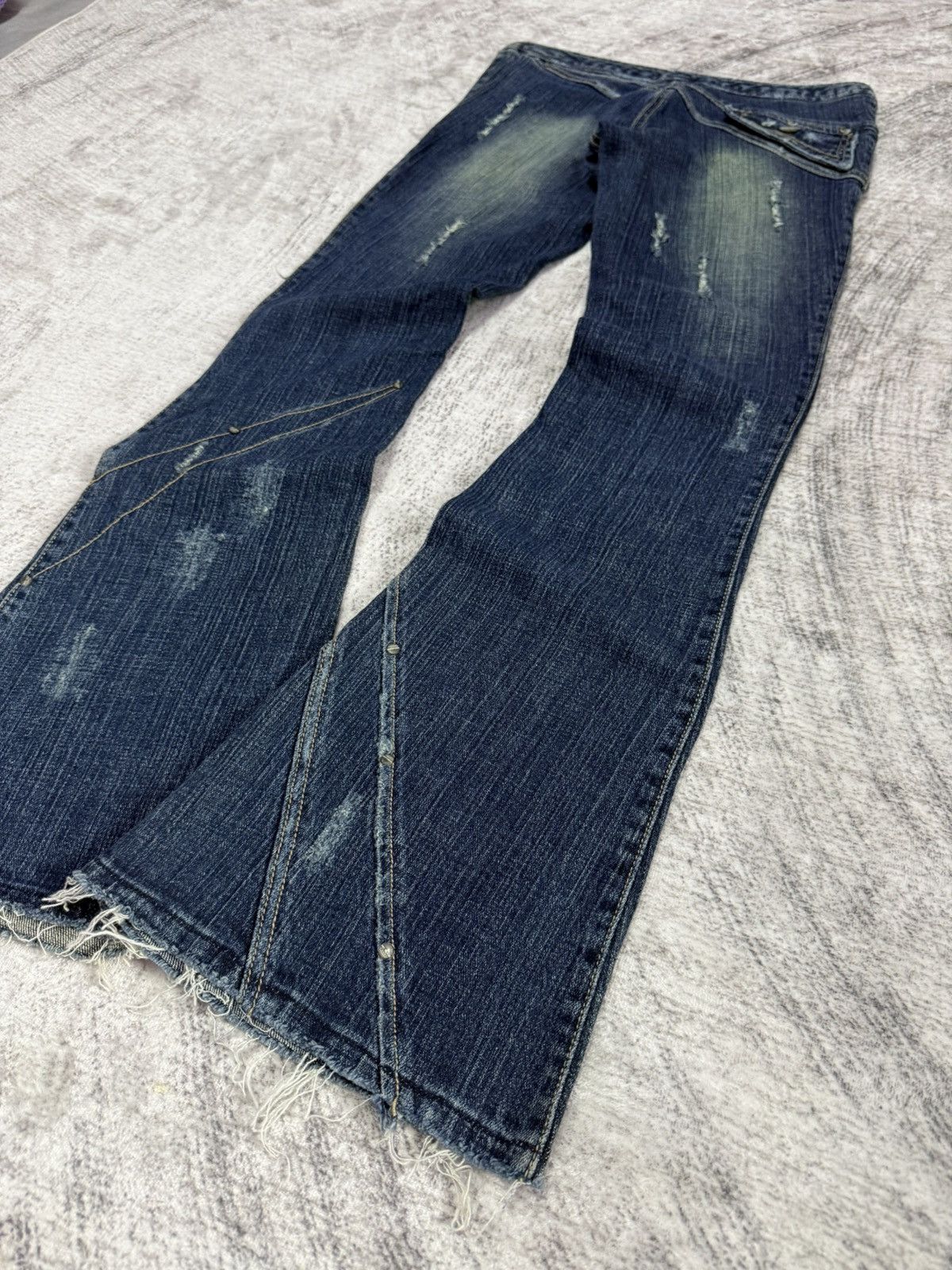 Japanese Brand × Le Grande Bleu (L.G.B.) × Tornado Mart GHC Deconstructed Panel Green Mud Wash Low Rise Flared Jeans Size US 27 - 23 Thumbnail