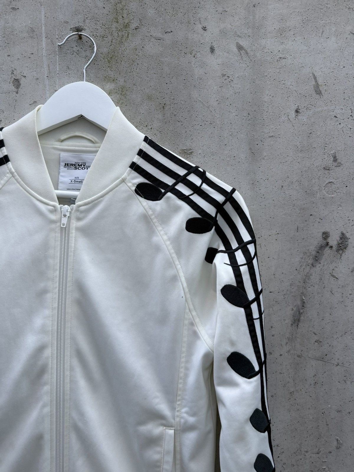 Adidas × Jeremy Scott Jeremy Scott X Adidas Musical Note White Track Jacket Size US XS / EU 42 / 0 - 5 Thumbnail