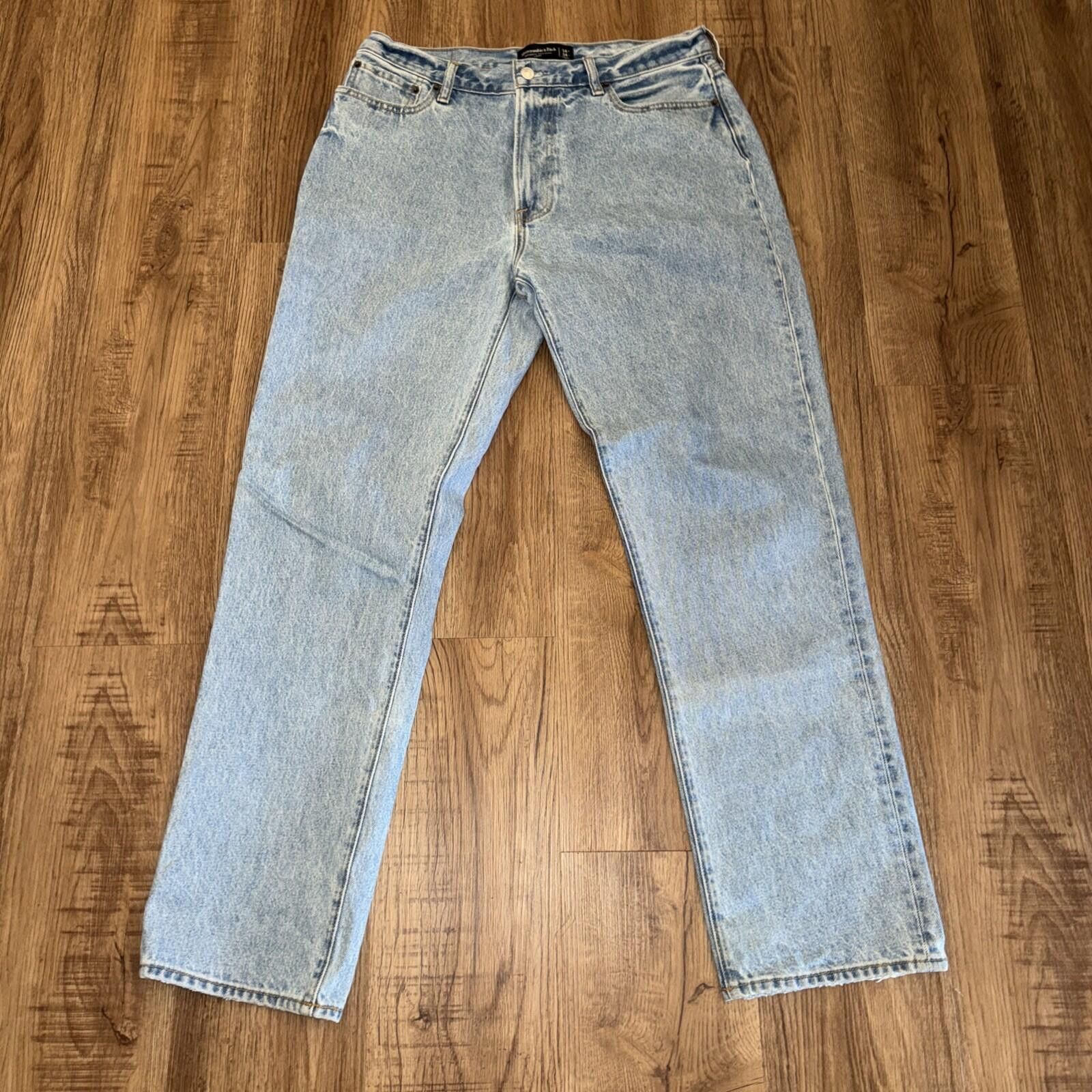 Abercrombie & Fitch Abercrombie & Fitch Authentic Rigid Denim Loose Light Wash Size US 34 / EU 50 - 1 Thumbnail