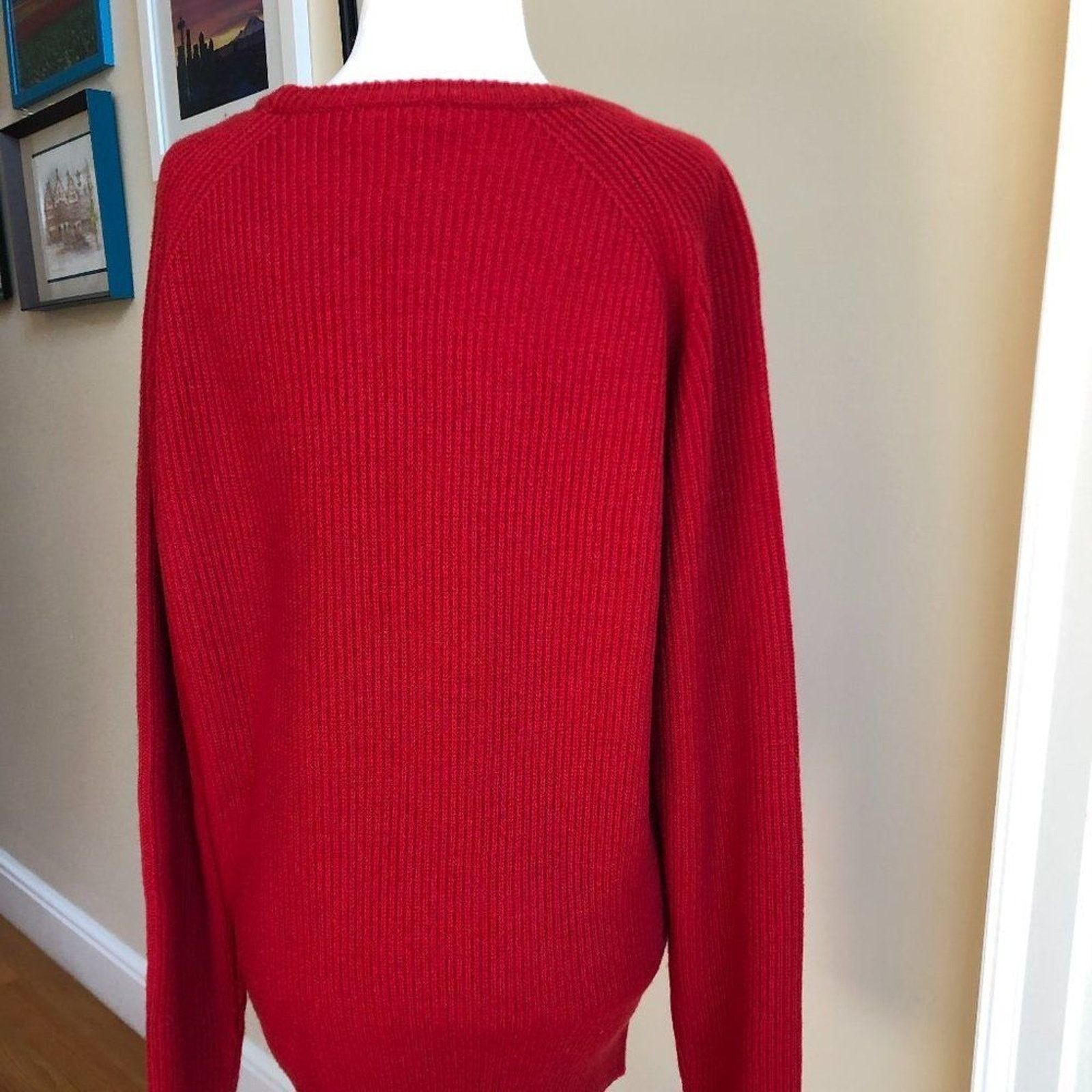Suitsupply Wool-Cashmere Red Crew Neck Sweater from Suitsupply Size L / US 10 / IT 46 - 3 Thumbnail