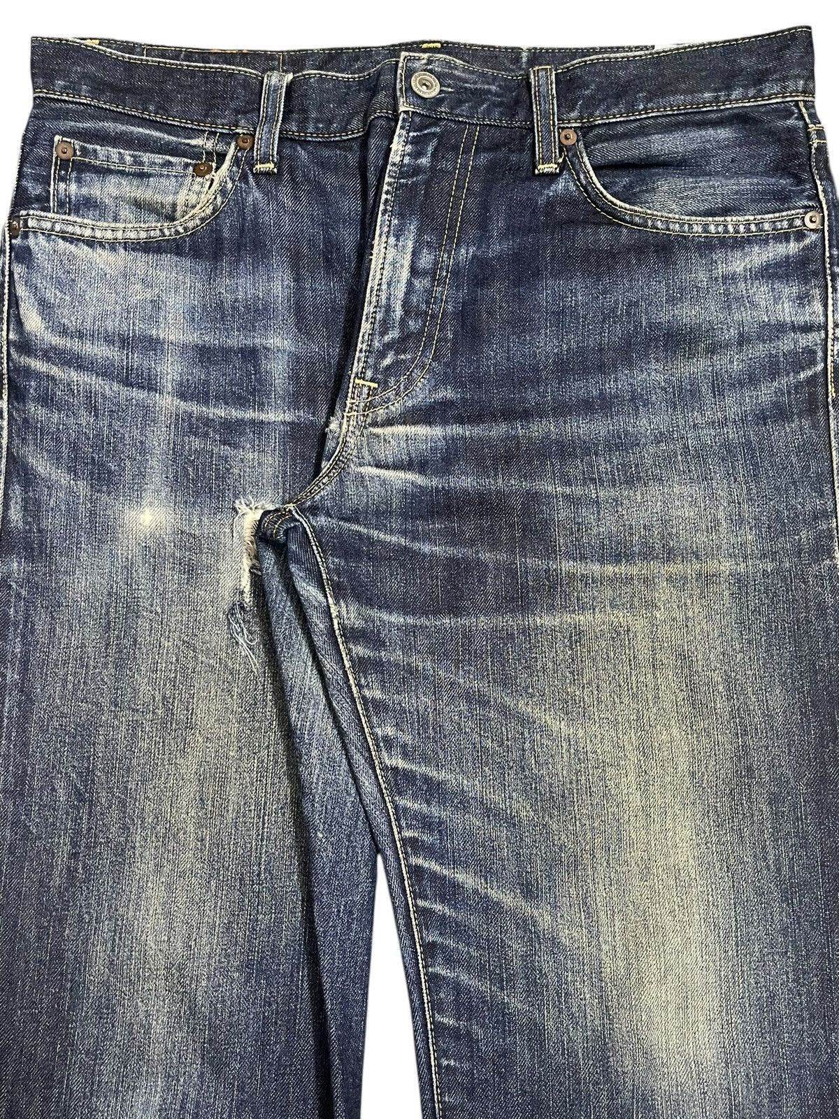 Uniqlo Vintage Japanese Uniqlo Blue Faded Wash Style Loose Jeans Size US 34 / EU 50 - 4 Thumbnail