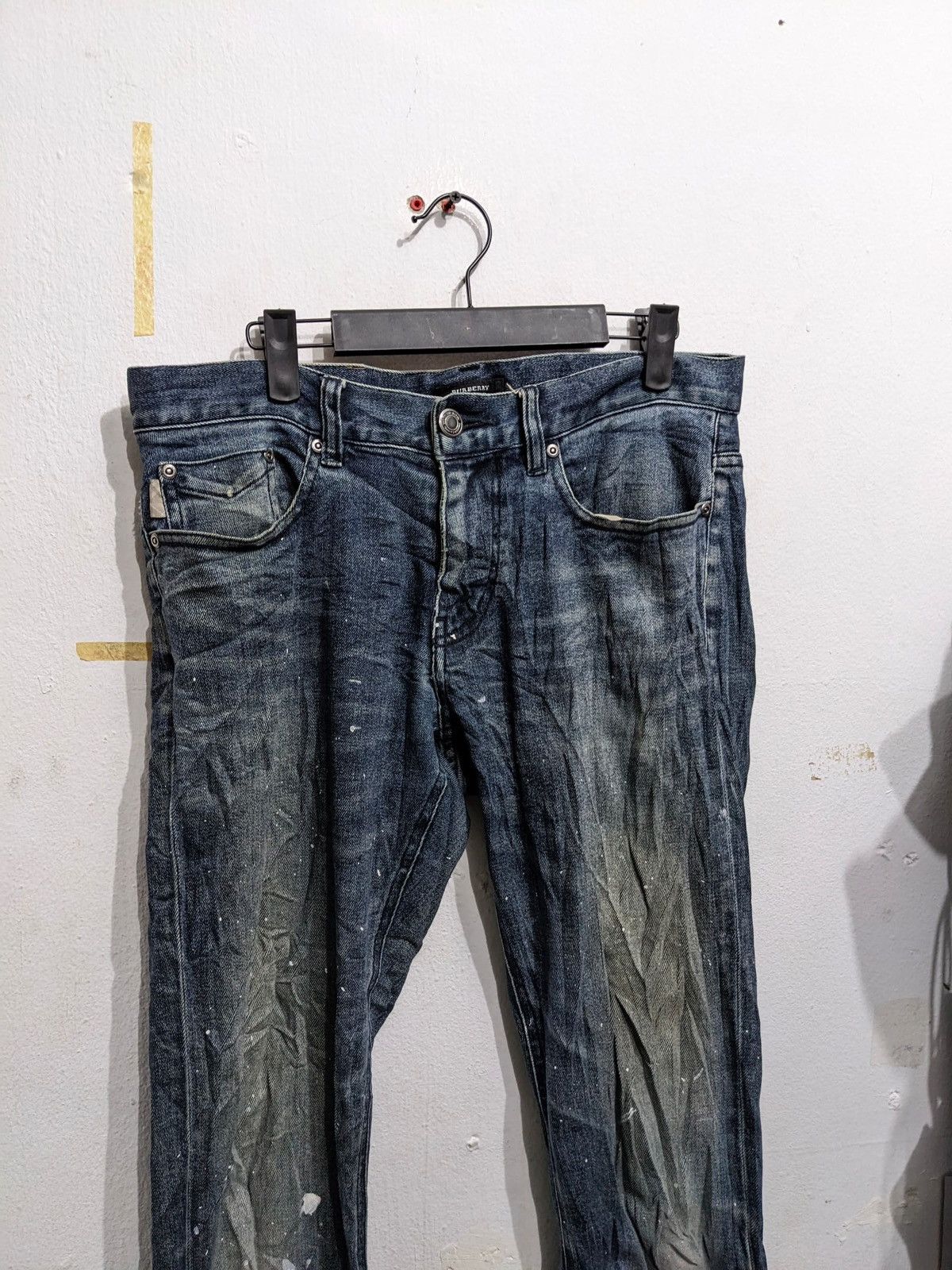 Burberry DISTRESSED BURBERRY PAINTS JEANS PANTS Size US 32 / EU 48 - 3 Thumbnail